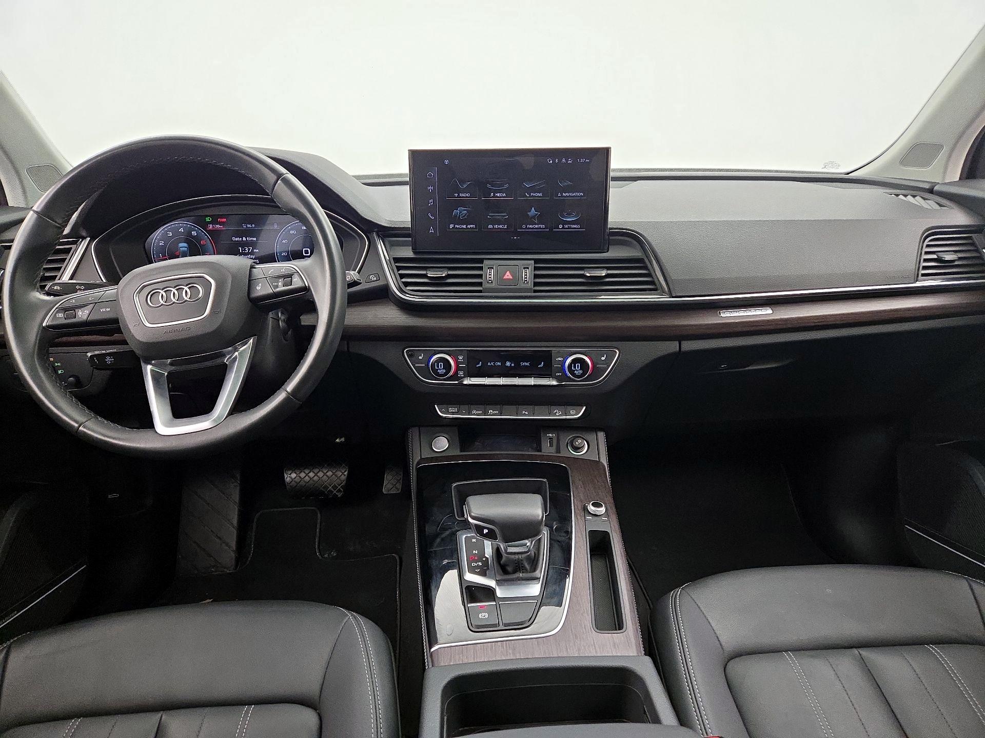 Thumbnail: 2022 Audi Q5 - 9