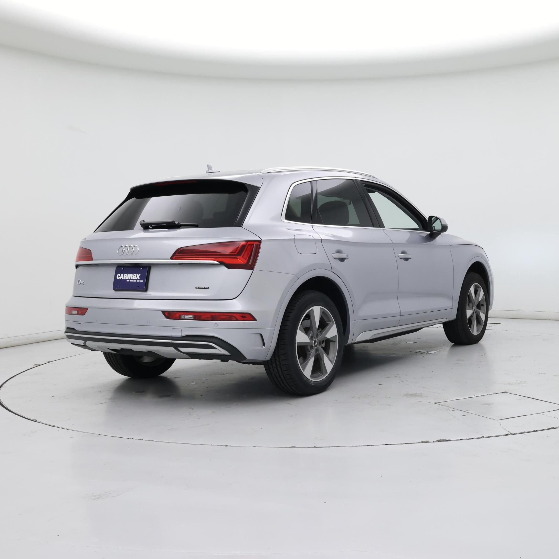 Thumbnail: 2022 Audi Q5 - 8