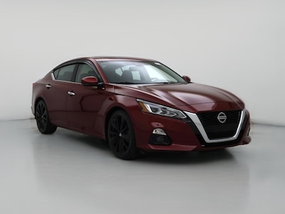 Red 2019 Nissan Altima S