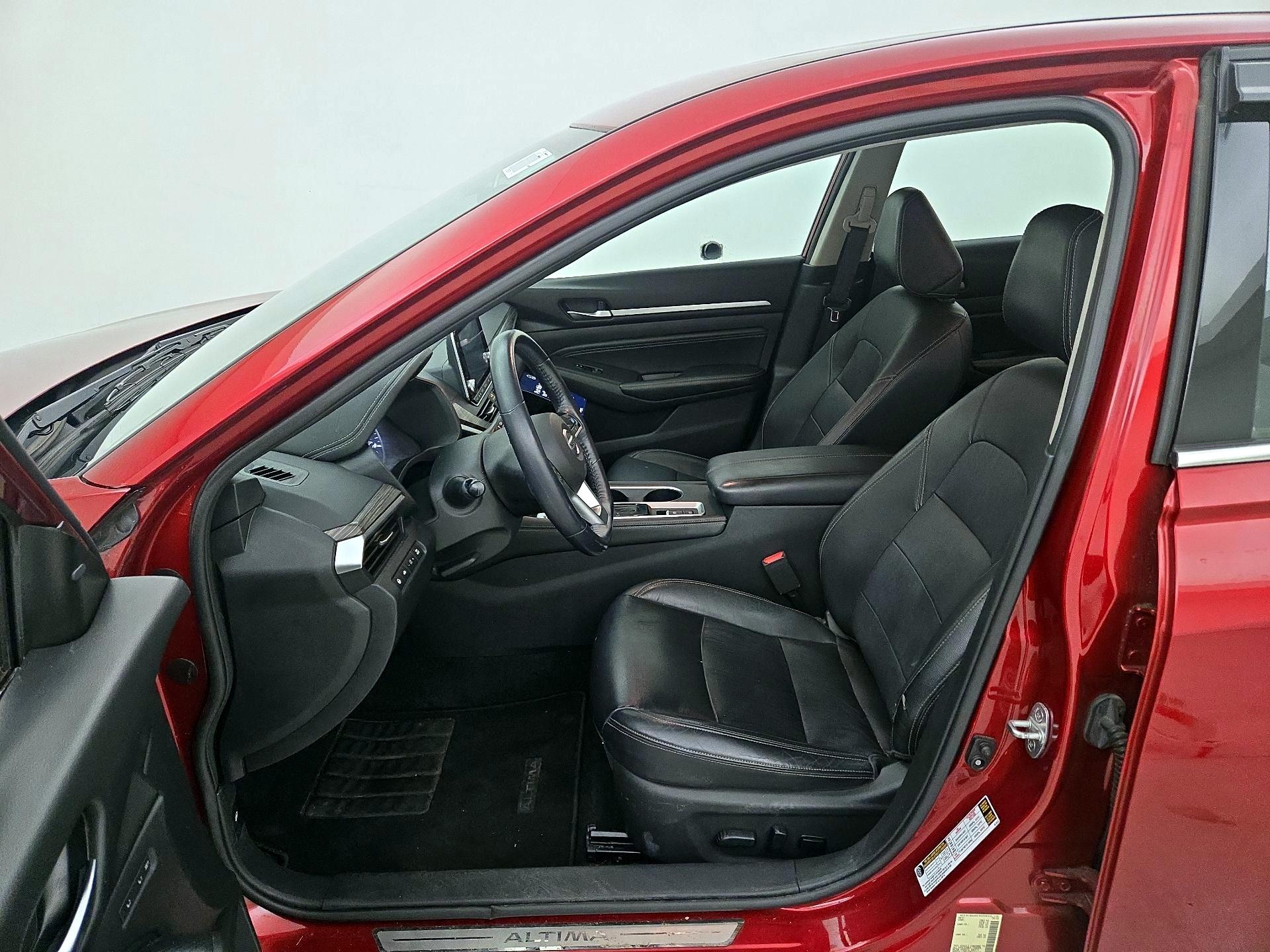 Thumbnail: 2019 Nissan Altima - 11