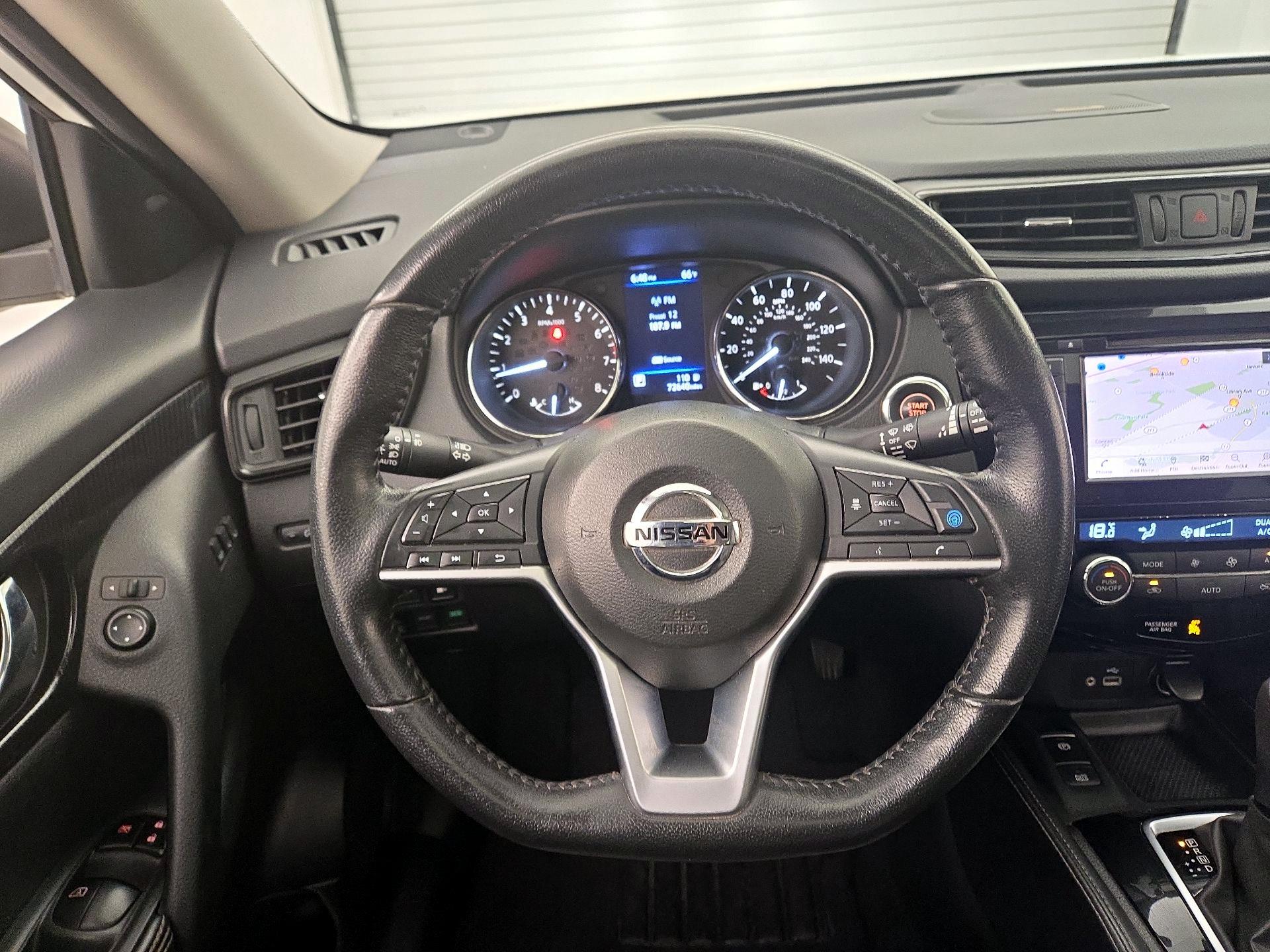 Thumbnail: 2020 Nissan Rogue - 10