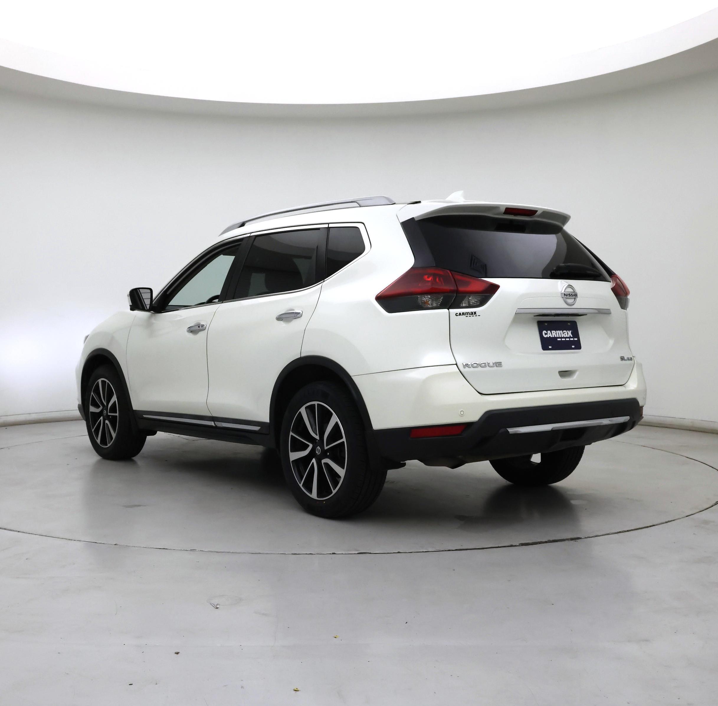 Thumbnail: 2020 Nissan Rogue - 2