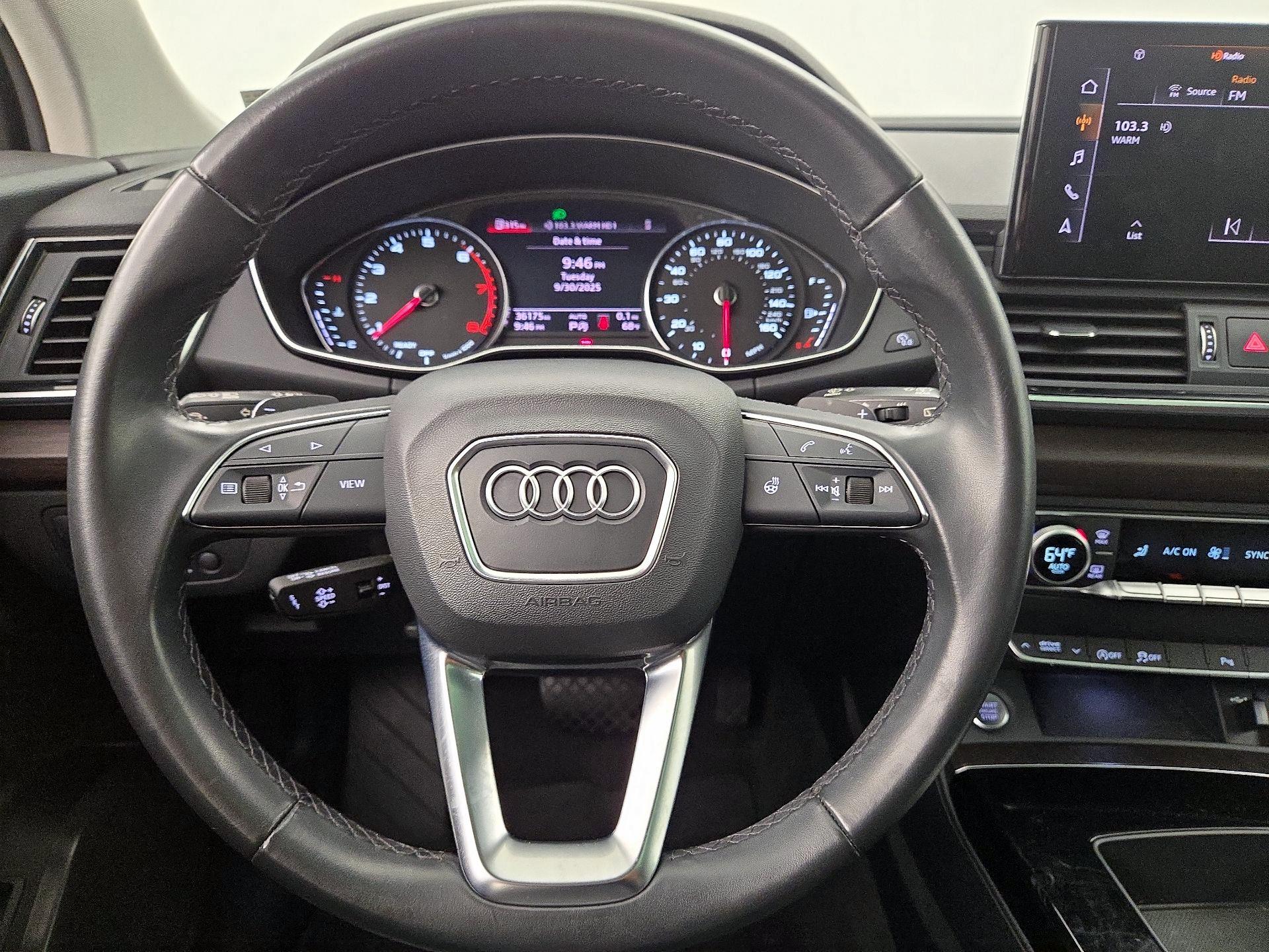 Thumbnail: 2023 Audi Q5 - 10