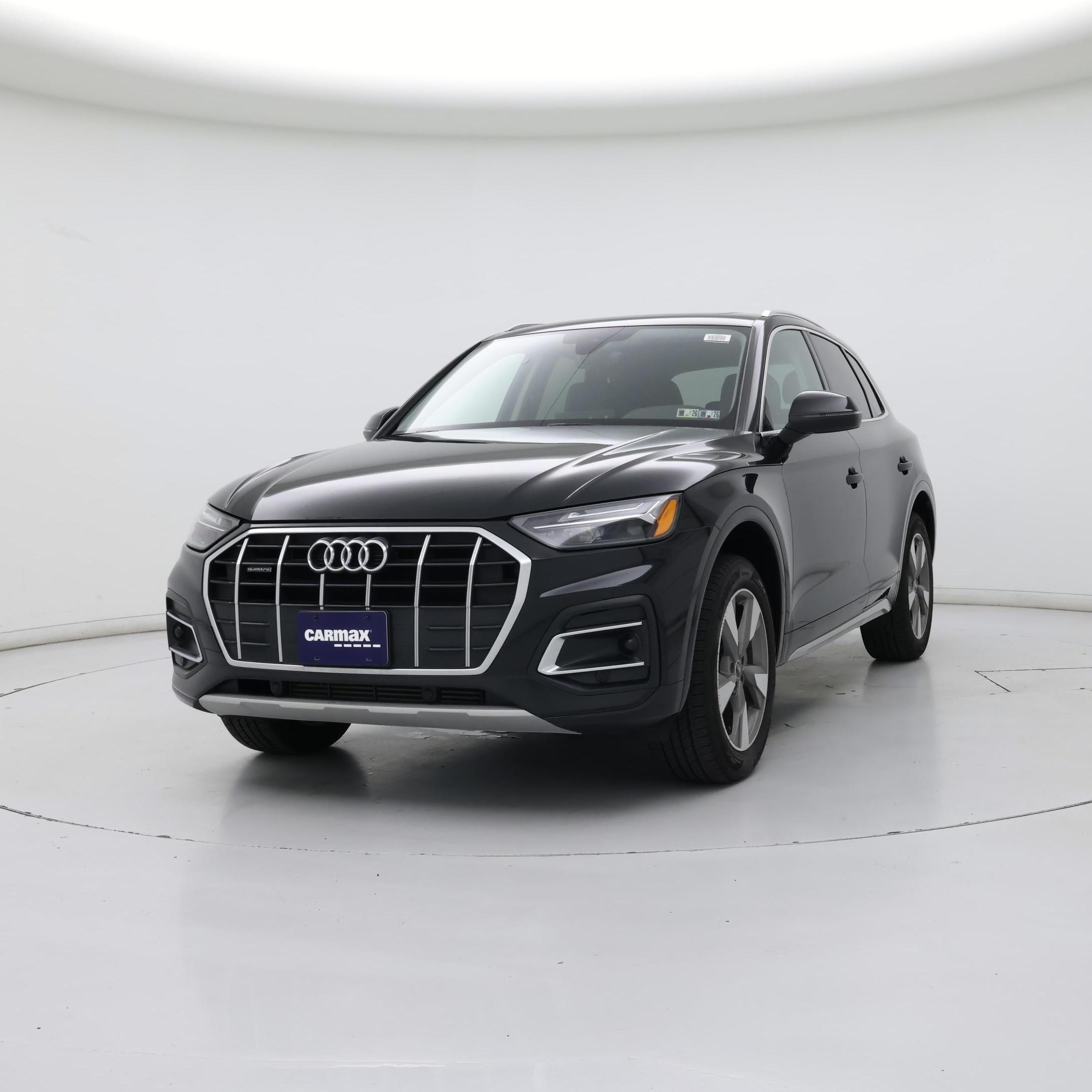 Thumbnail: 2023 Audi Q5 - 4