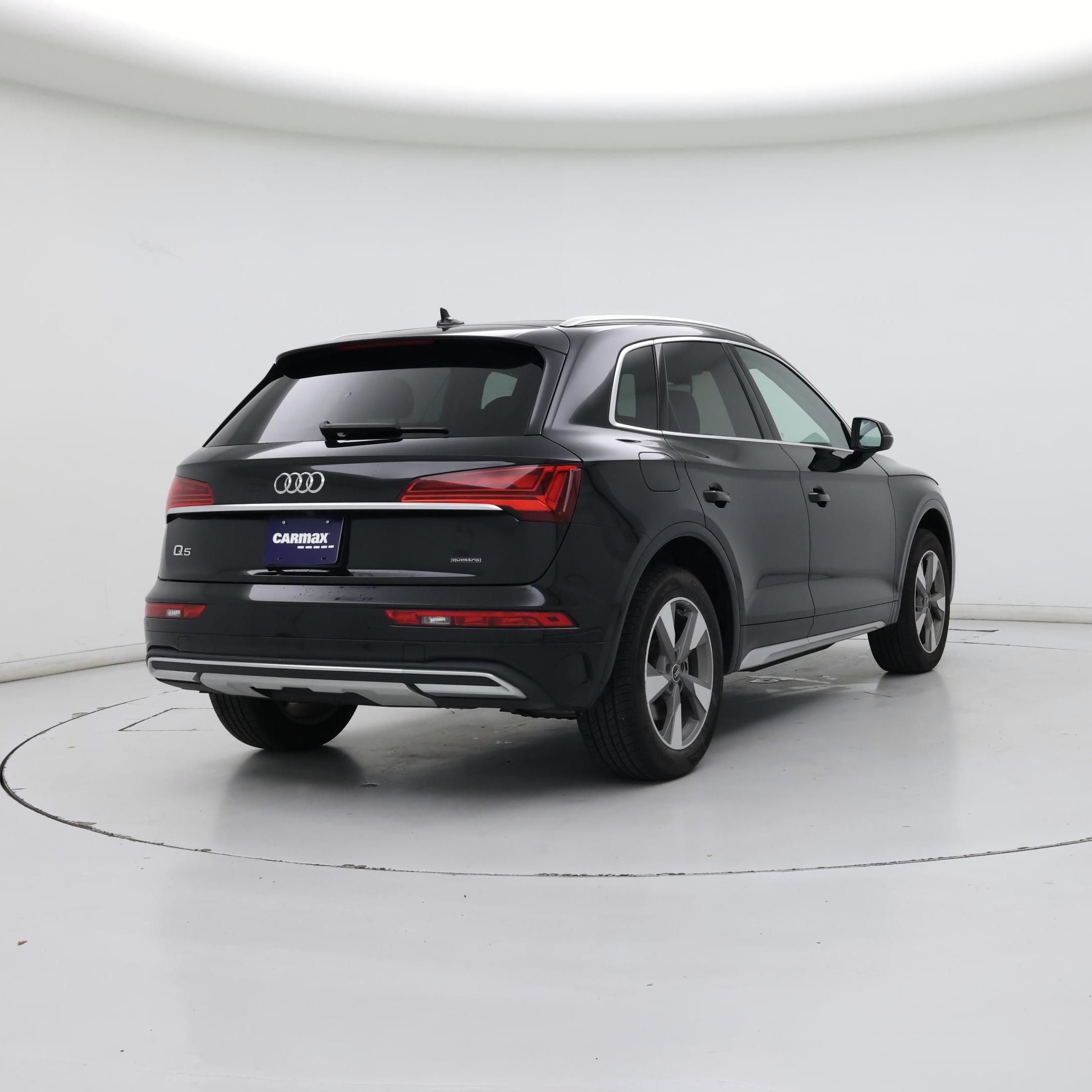 Thumbnail: 2023 Audi Q5 - 8