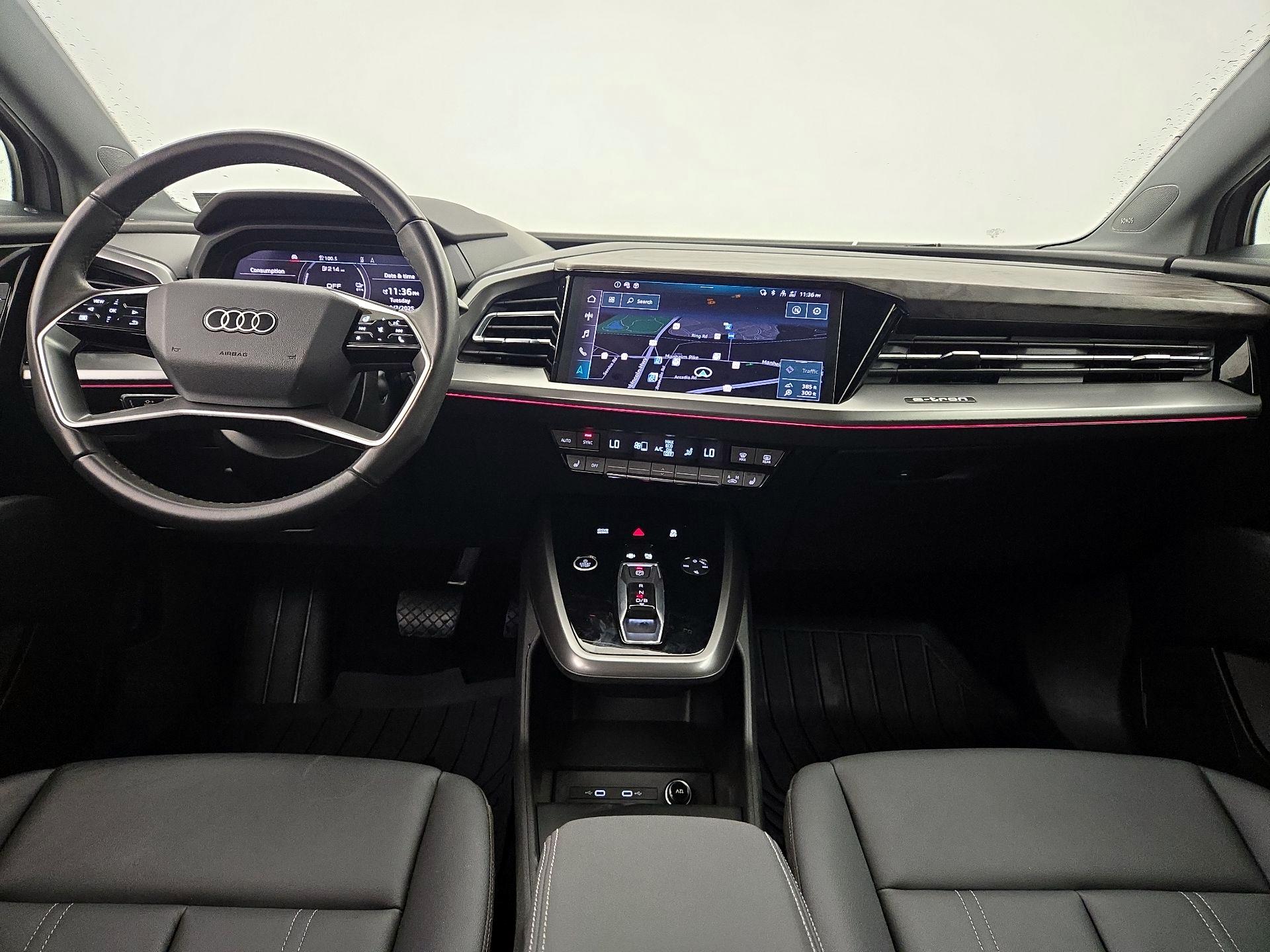 Thumbnail: 2023 Audi Q4 e-tron - 9