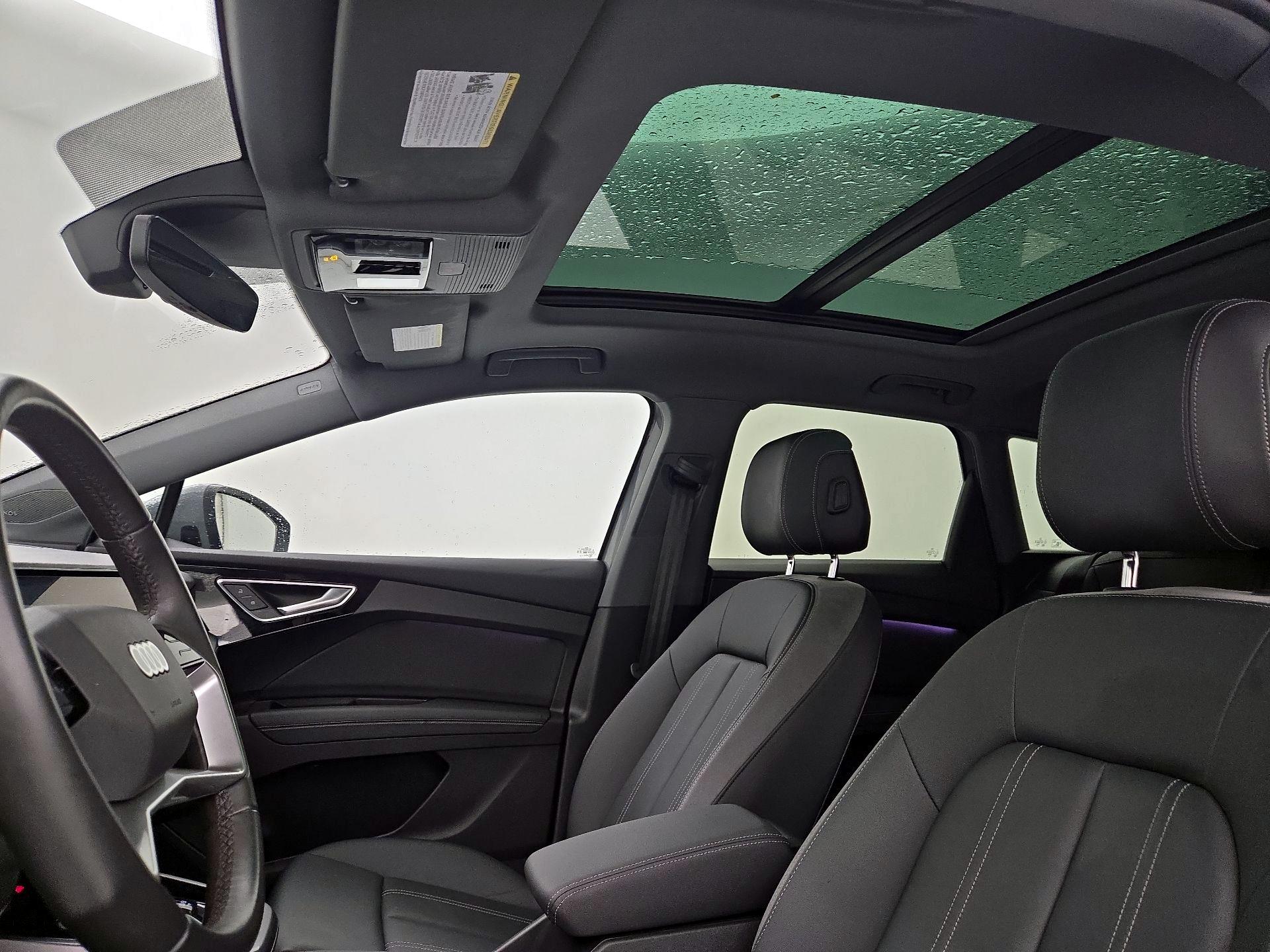 Thumbnail: 2023 Audi Q4 e-tron - 19
