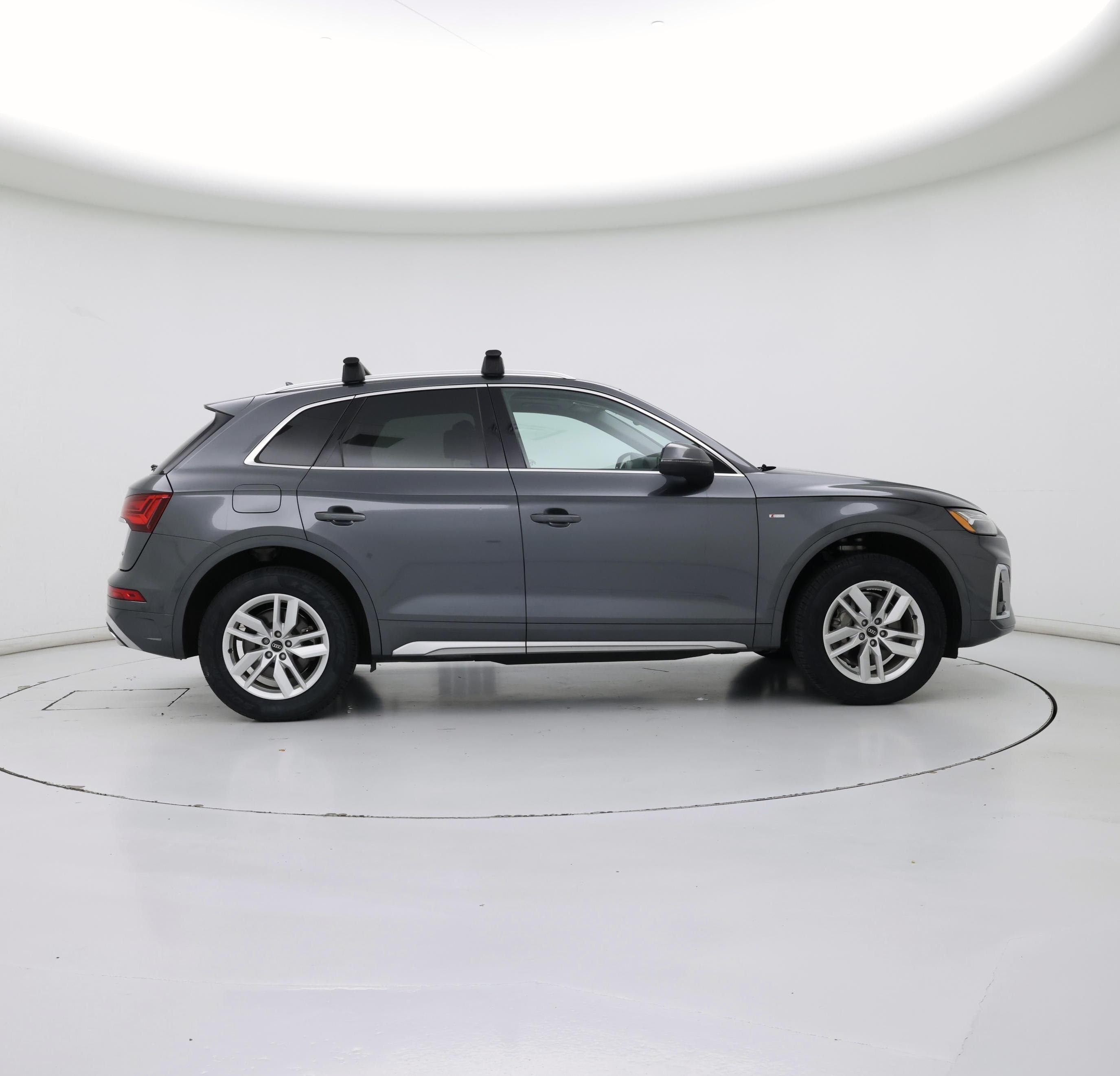 Thumbnail: 2022 Audi Q5 - 7