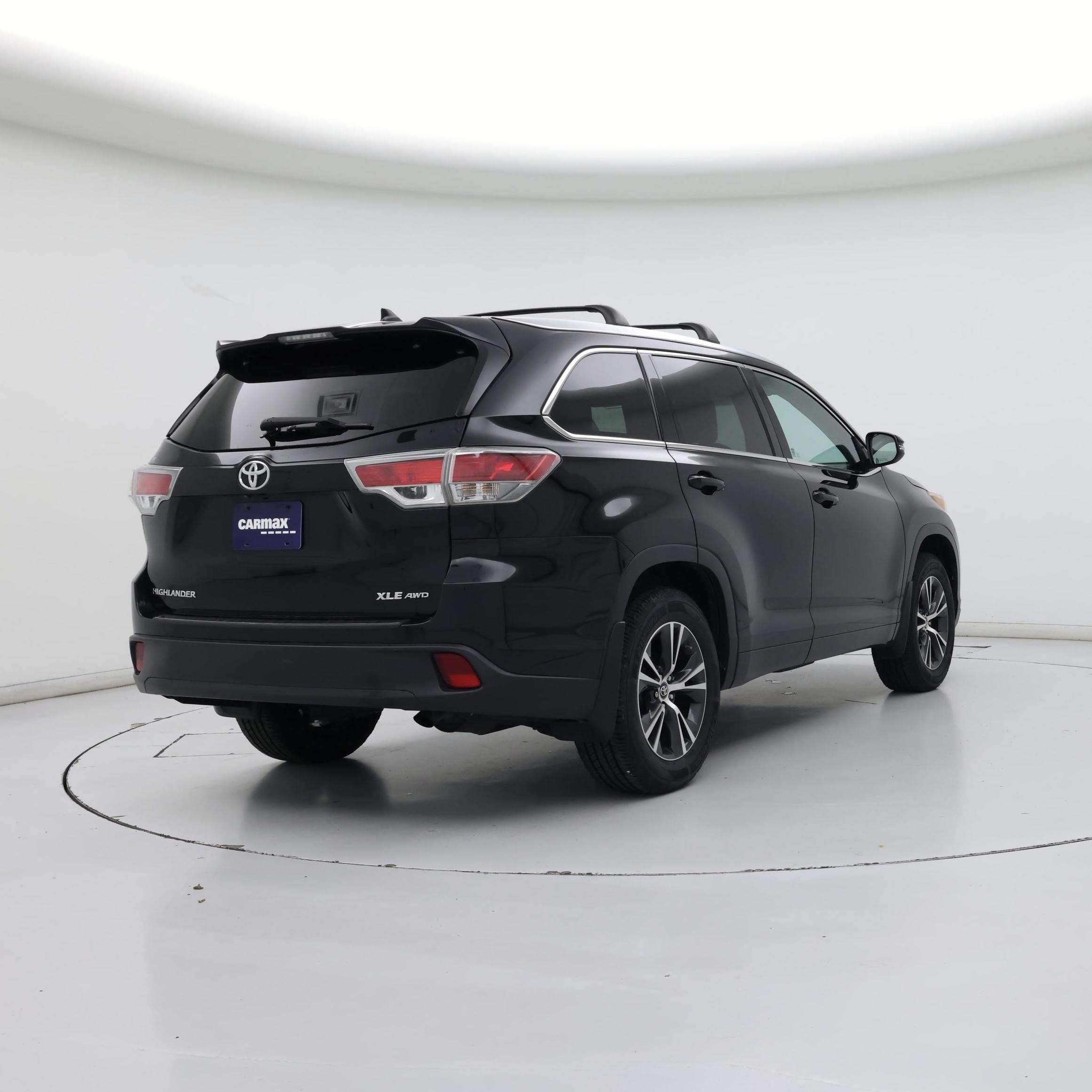Thumbnail: 2016 Toyota Highlander - 8