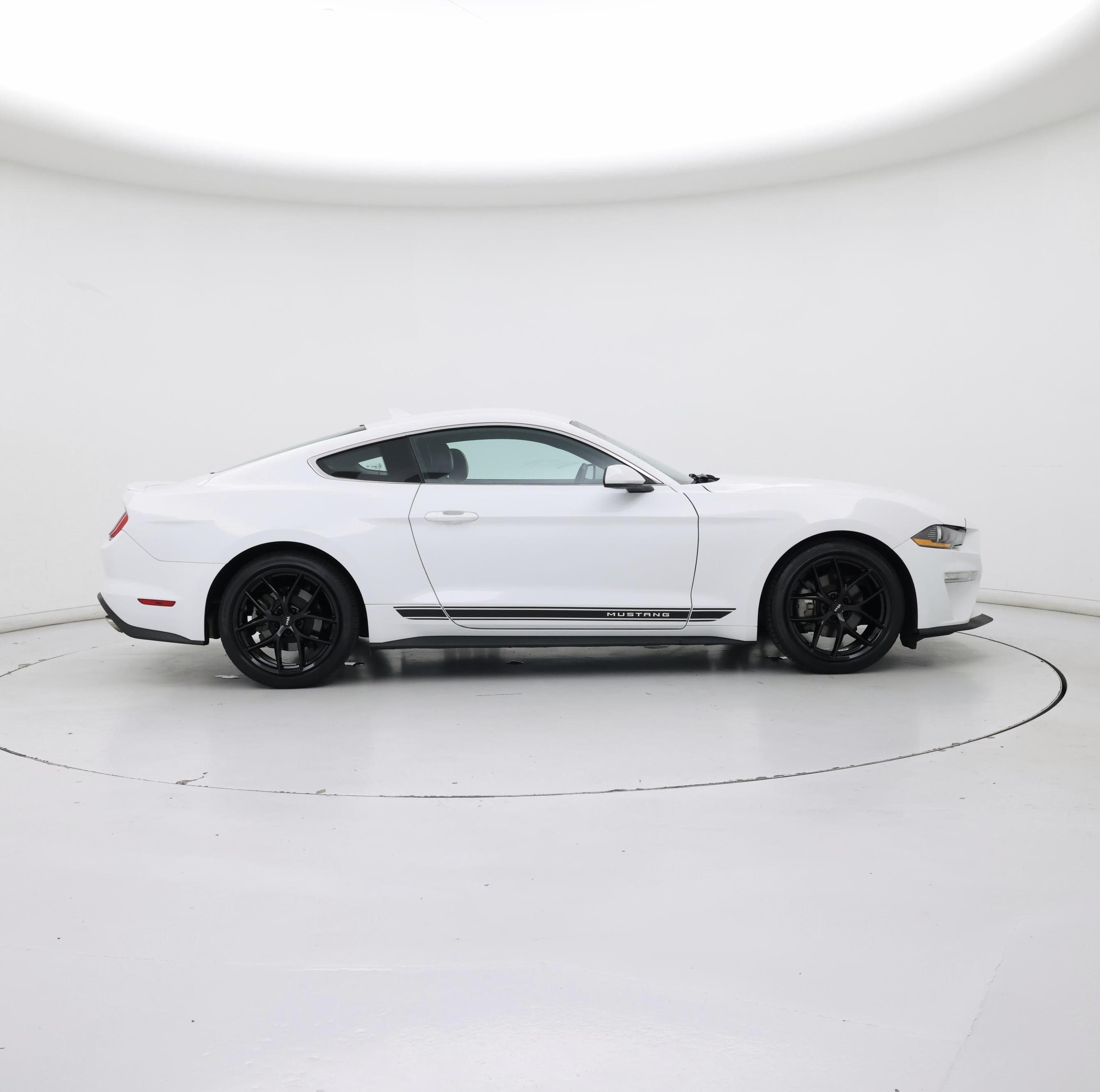 Thumbnail: 2021 Ford Mustang - 7