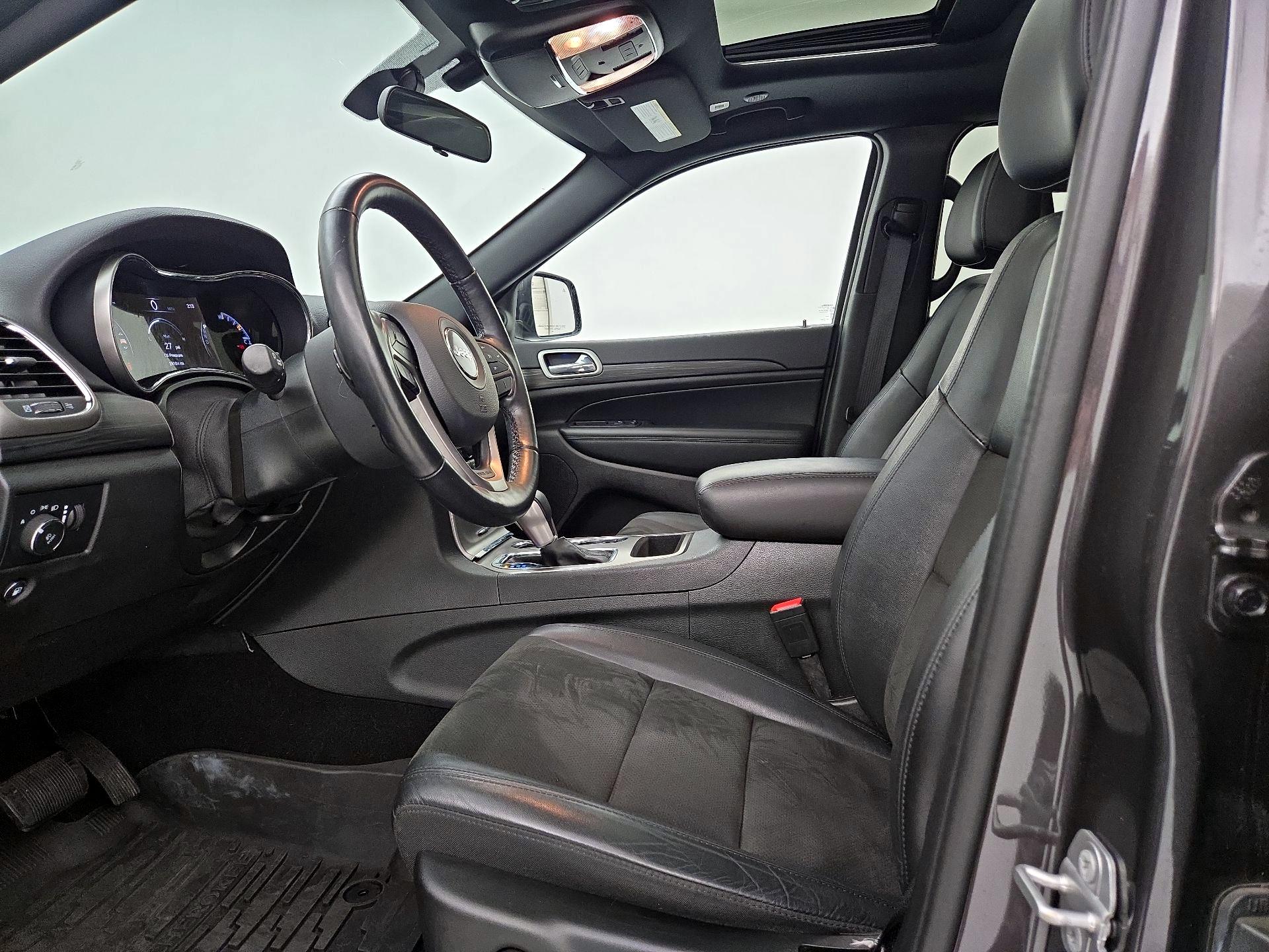 Thumbnail: 2021 Jeep Grand Cherokee - 11