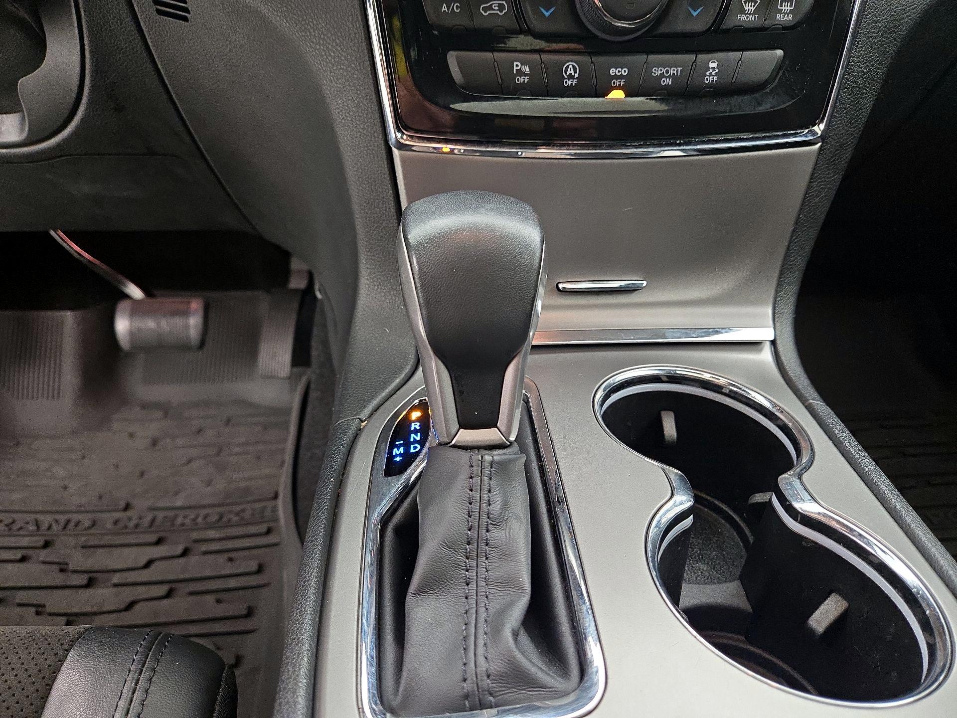 Thumbnail: 2021 Jeep Grand Cherokee - 18