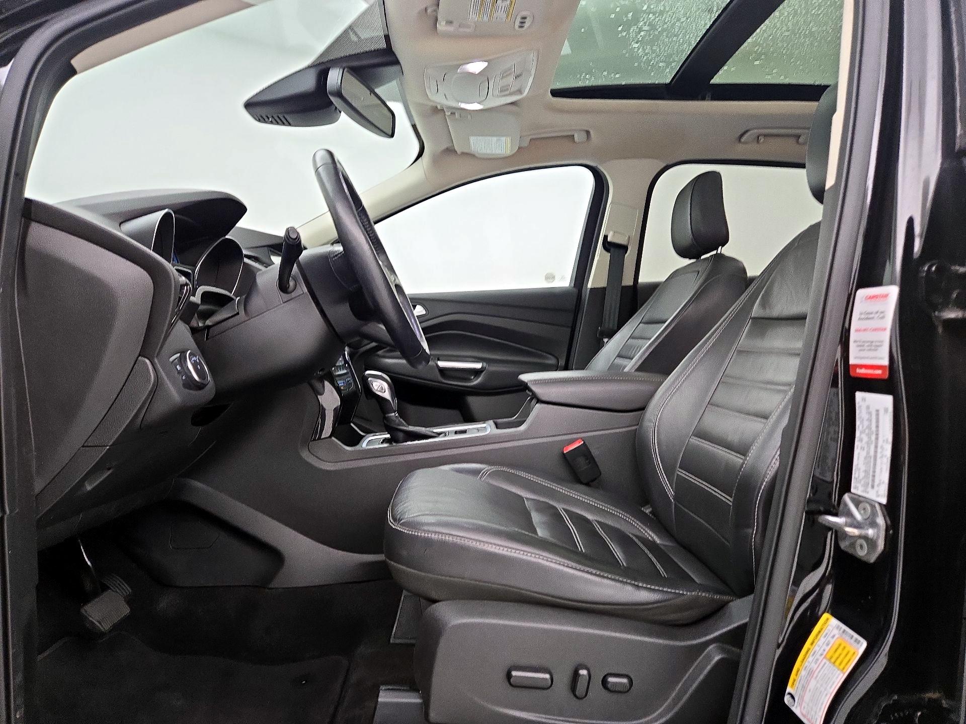 Thumbnail: 2019 Ford Escape - 11