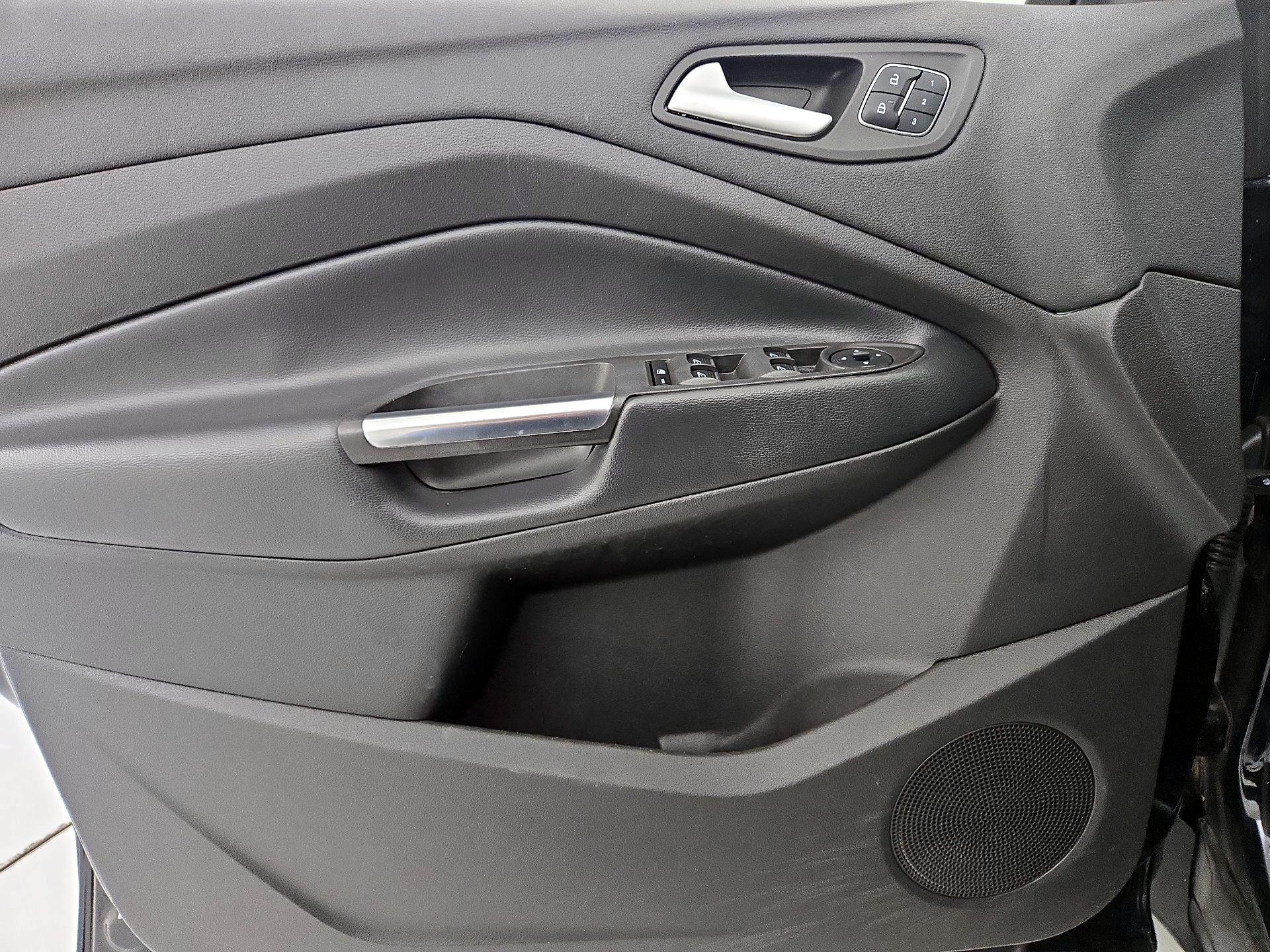Thumbnail: 2019 Ford Escape - 12