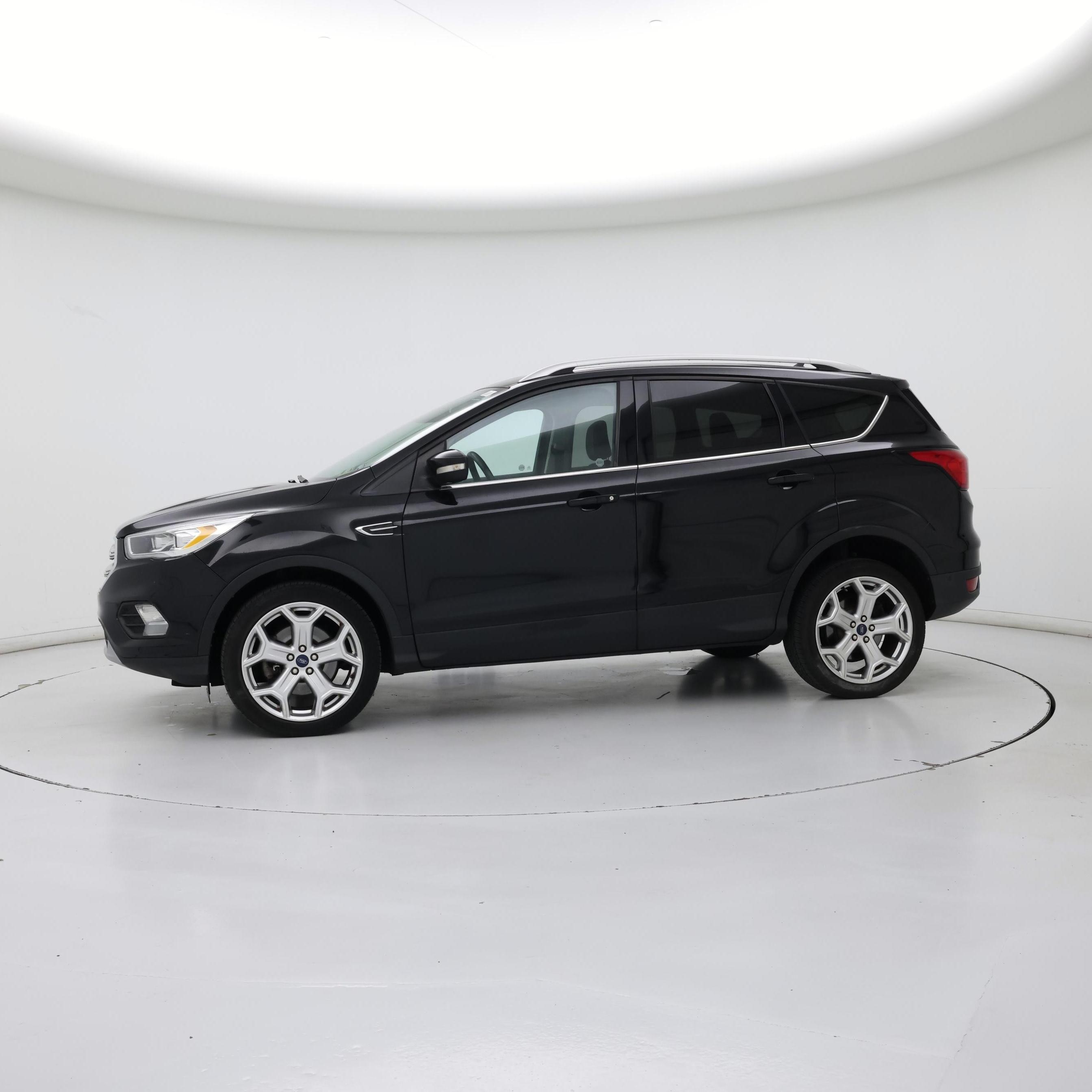 Thumbnail: 2019 Ford Escape - 3