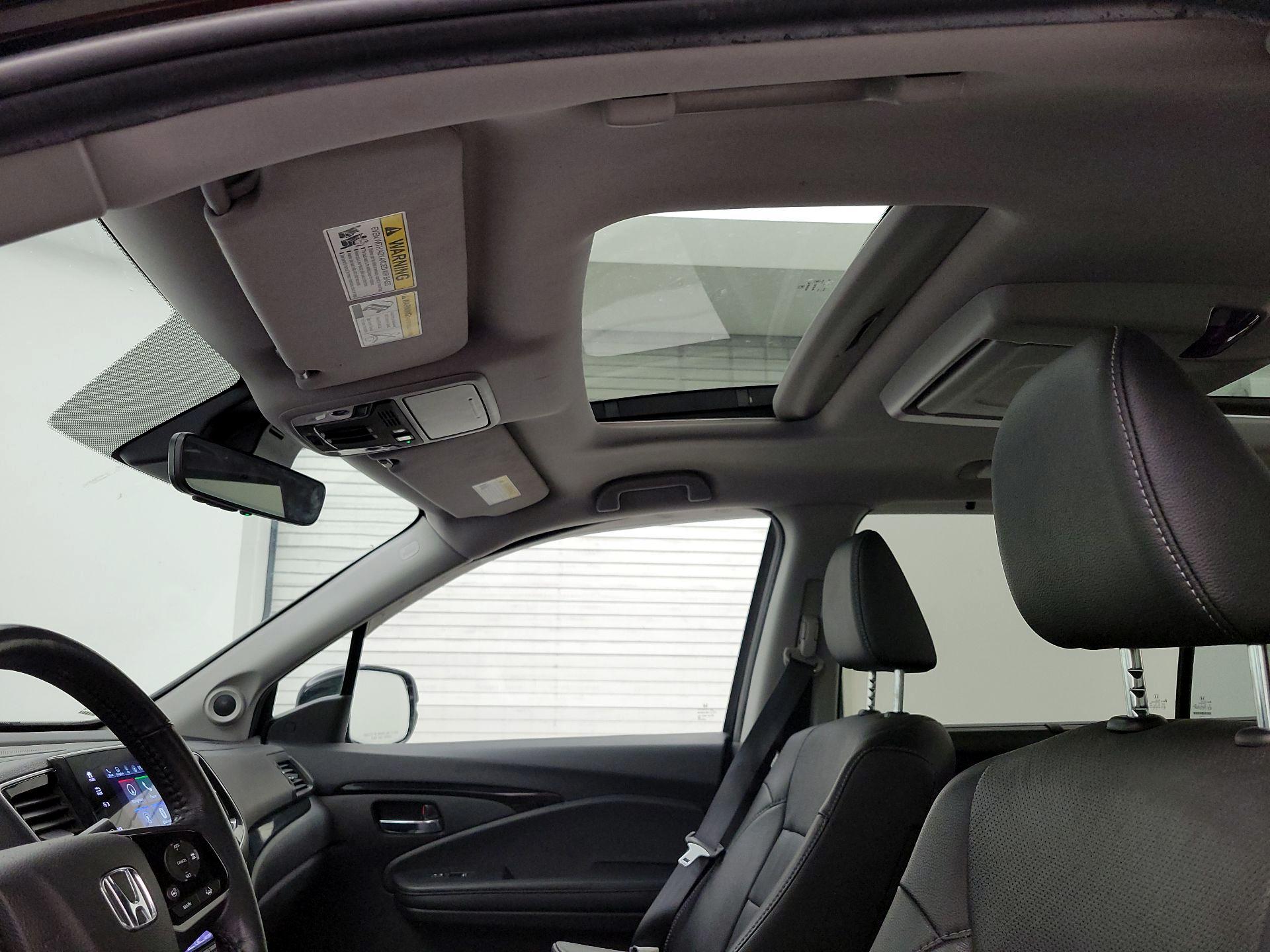 Thumbnail: 2022 Honda Pilot - 20