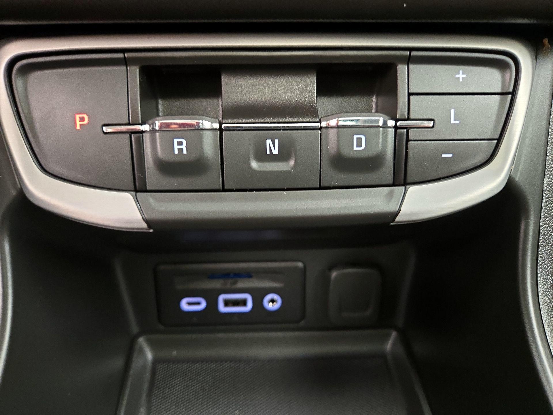 Thumbnail: 2023 GMC Terrain - 18