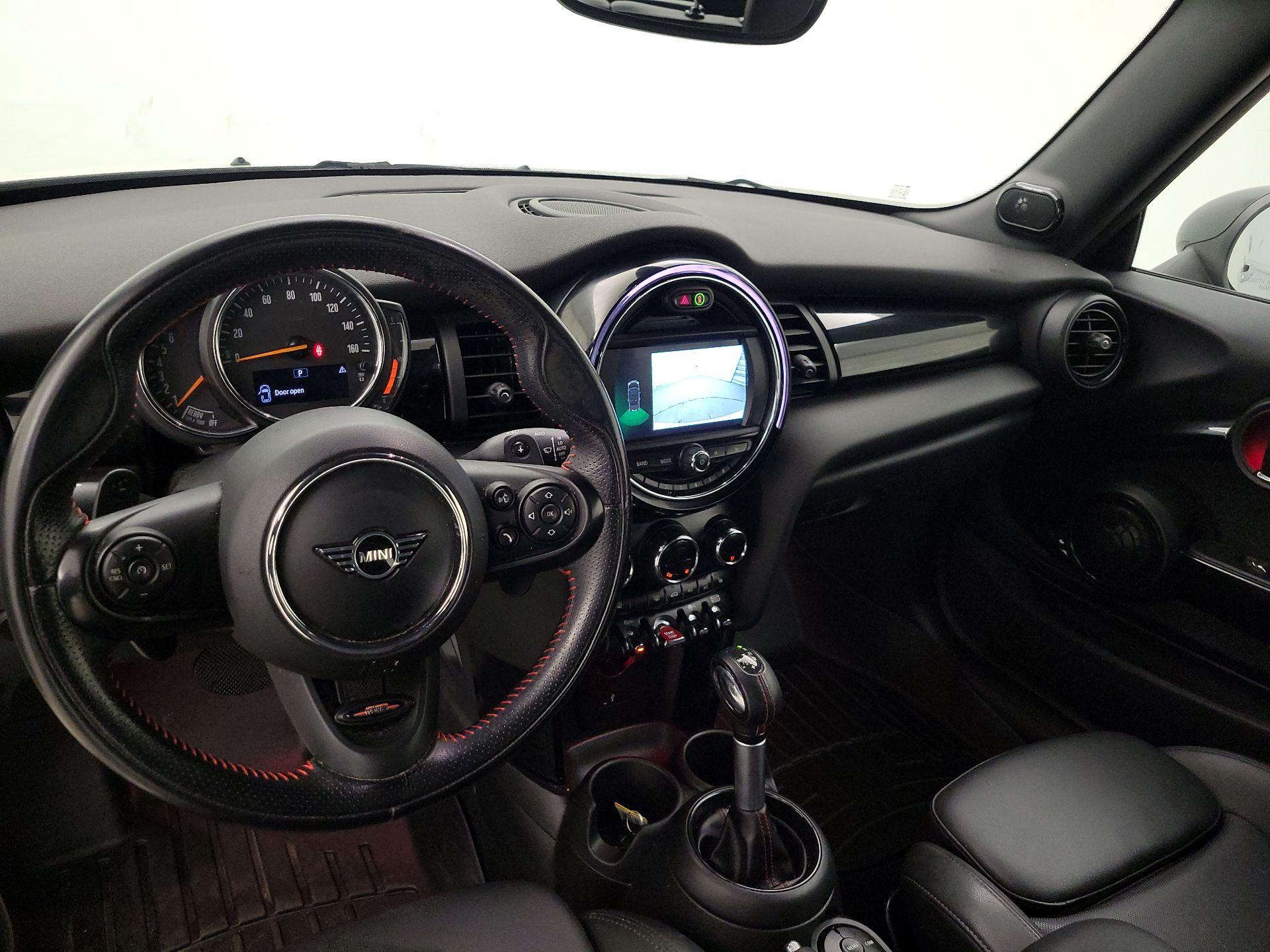 Thumbnail: 2019 MINI Cooper - 9