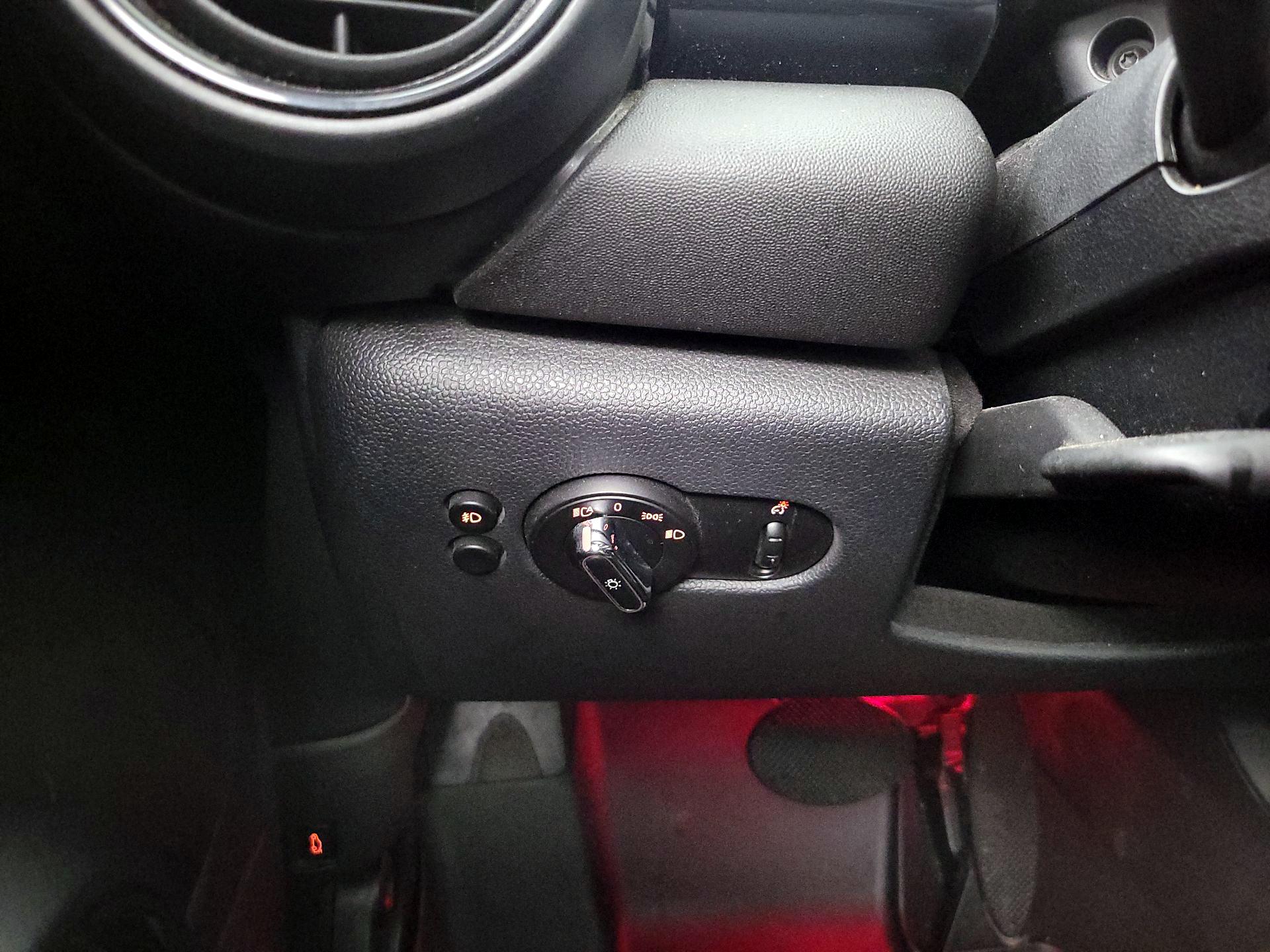 Thumbnail: 2019 MINI Cooper - 13