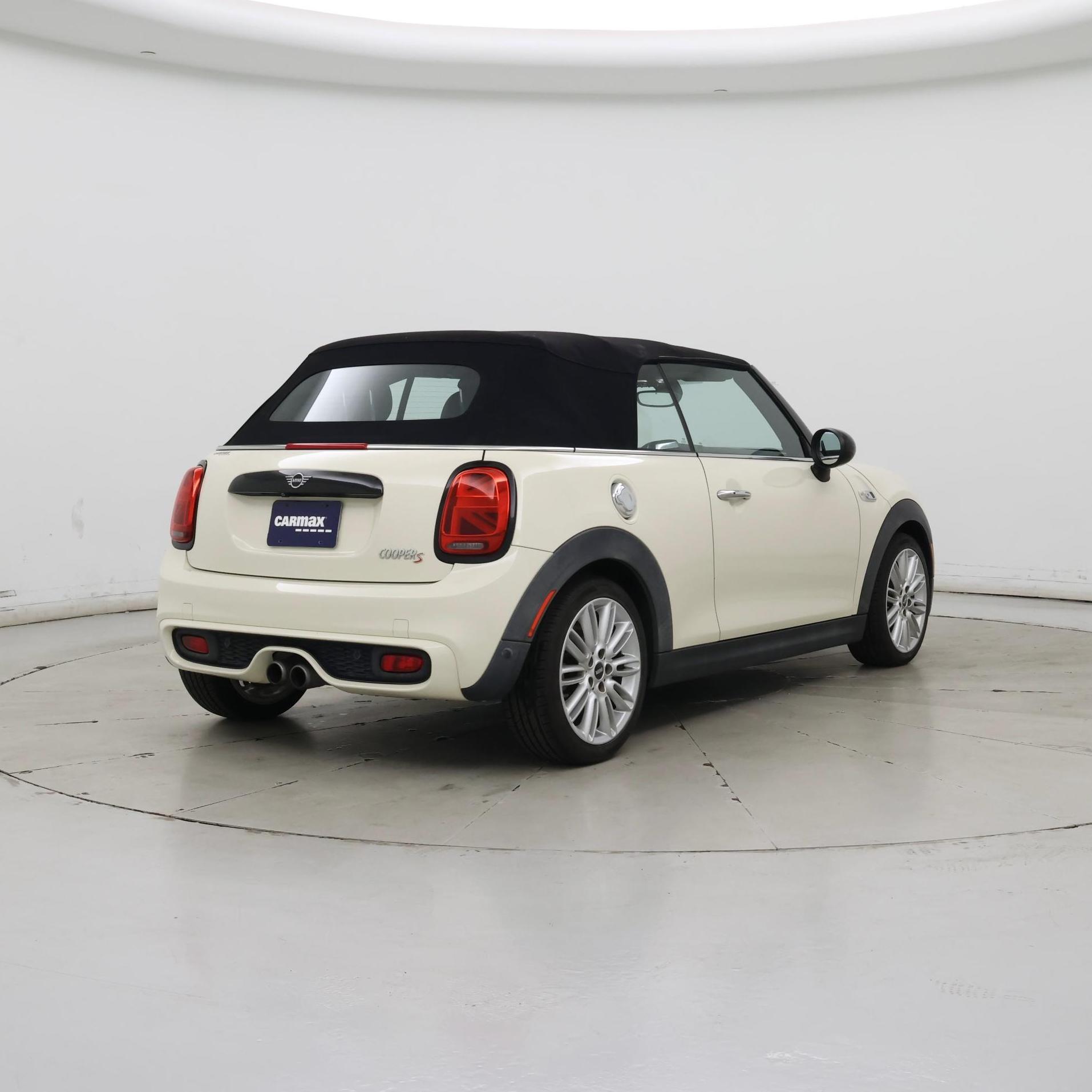 Thumbnail: 2019 MINI Cooper - 8