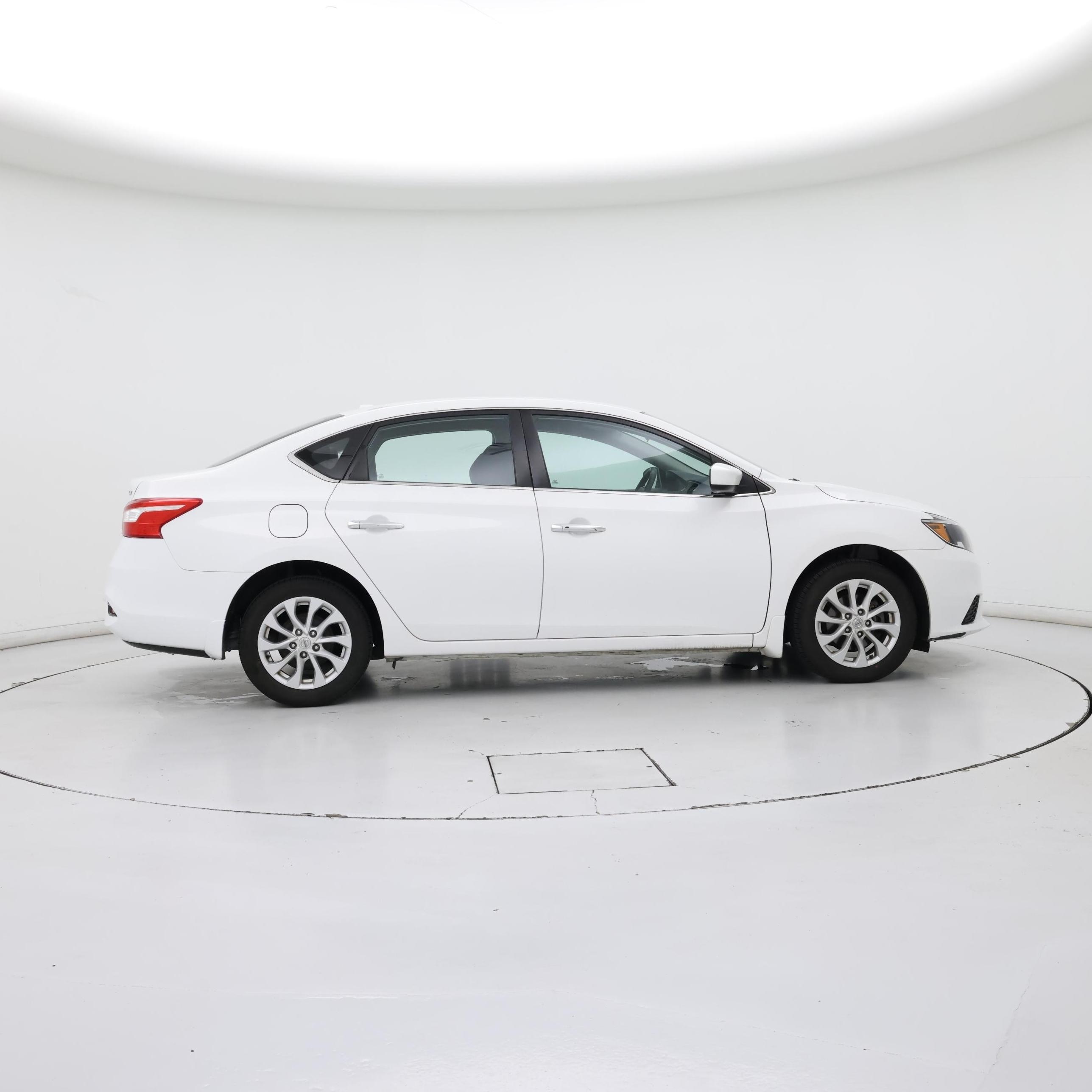 Thumbnail: 2018 Nissan Sentra - 7