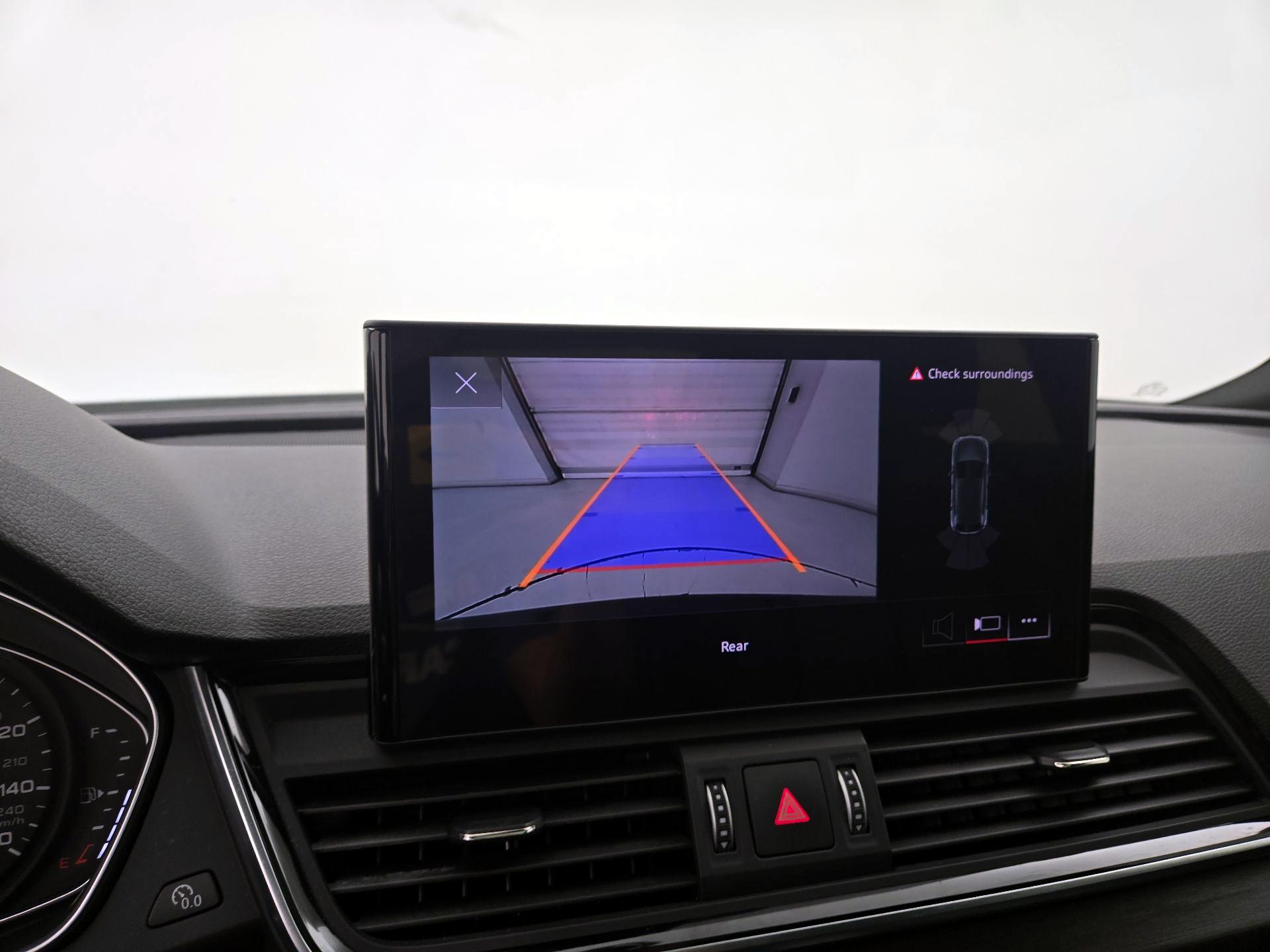 Thumbnail: 2023 Audi Q5 - 14