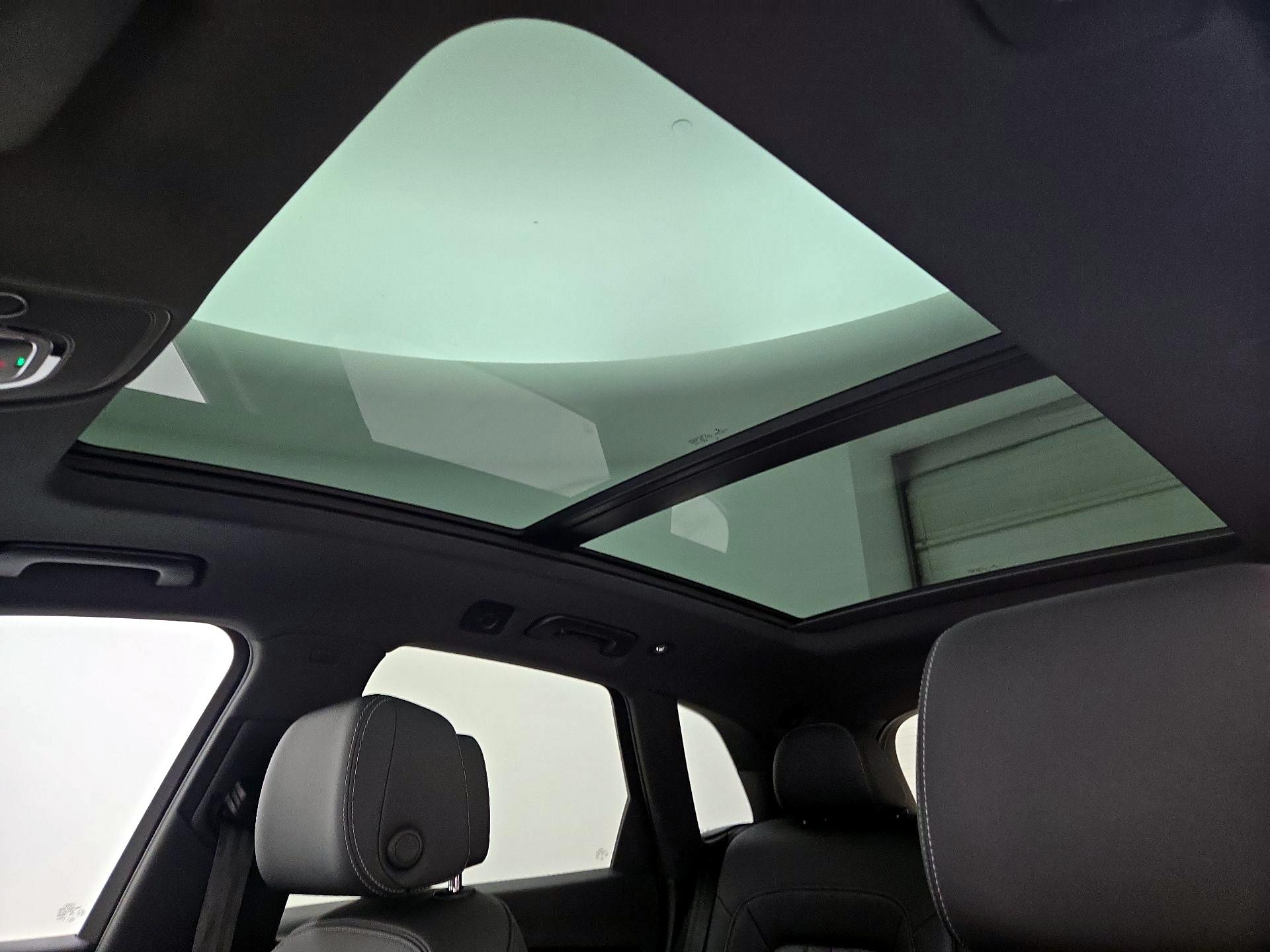 Thumbnail: 2023 Audi Q5 - 19