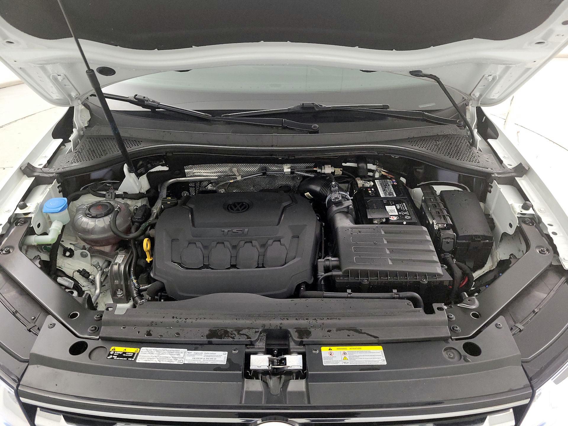 Thumbnail: 2021 Volkswagen Tiguan - 20