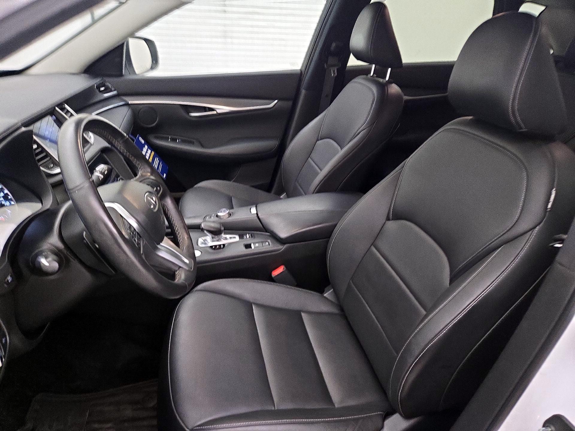 Thumbnail: 2020 INFINITI QX50 - 11