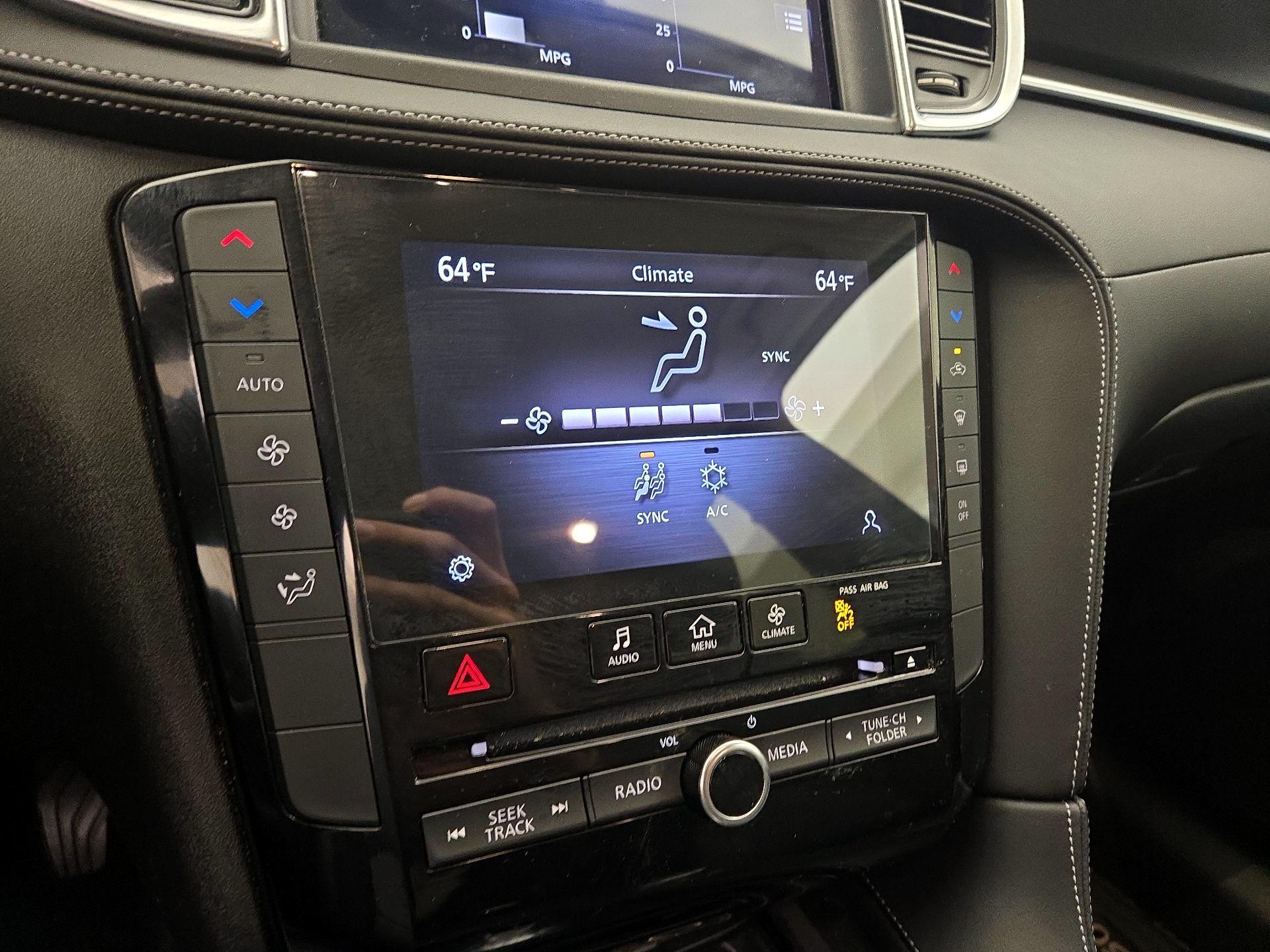 Thumbnail: 2020 INFINITI QX50 - 16