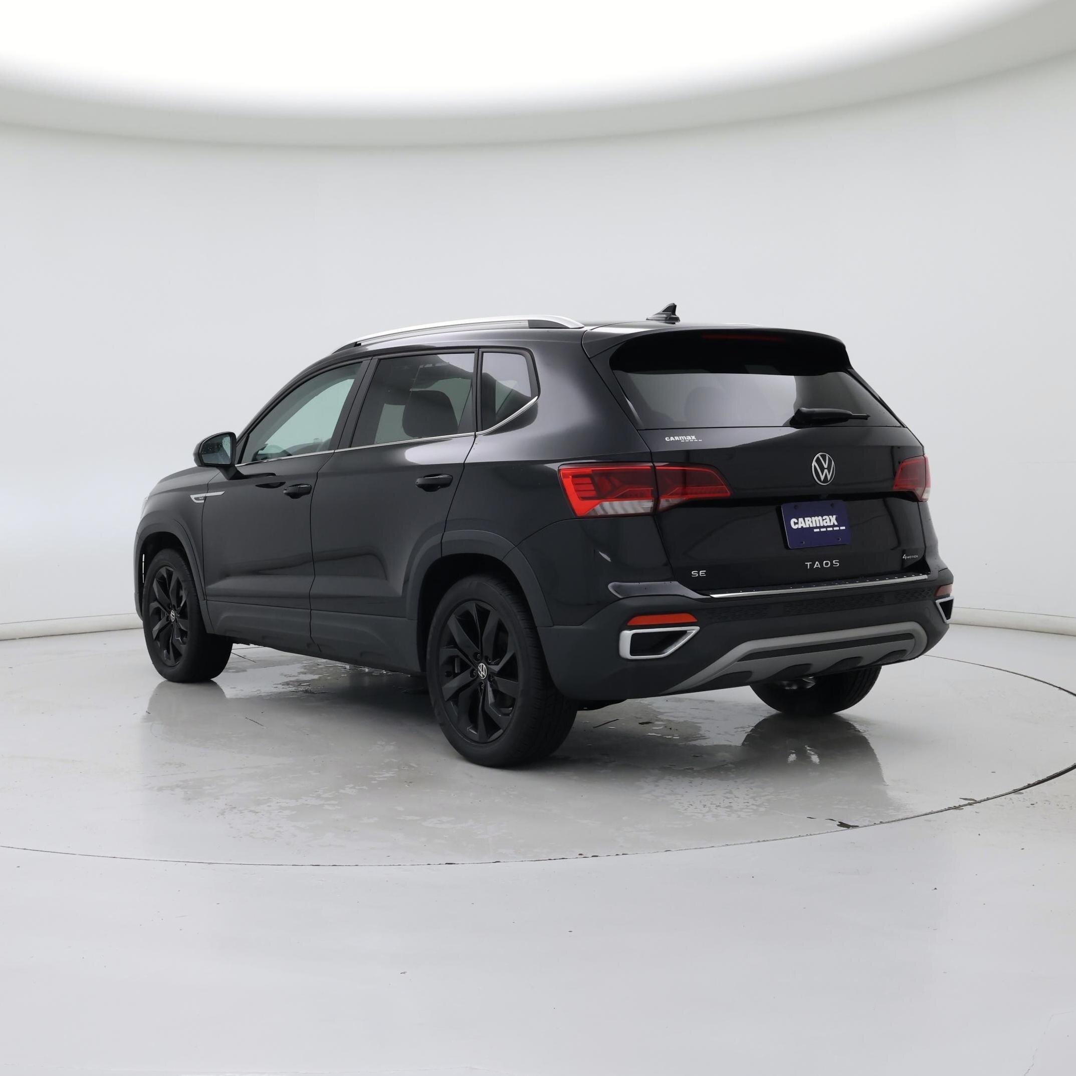 Thumbnail: 2022 Volkswagen Taos - 2