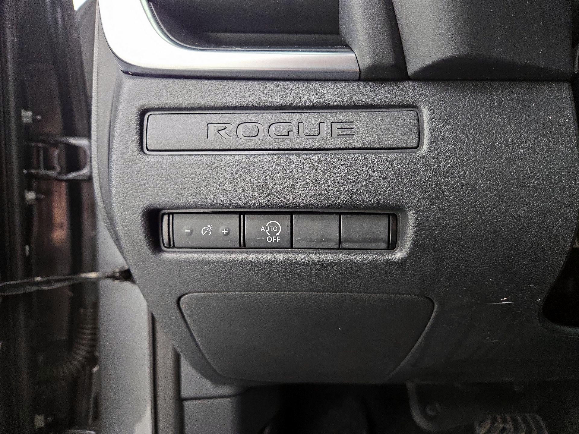 Thumbnail: 2023 Nissan Rogue - 13