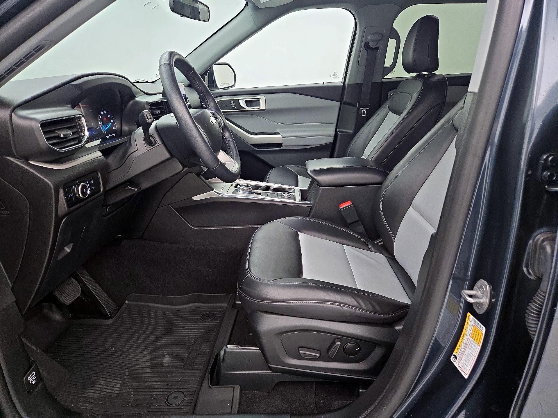 Thumbnail: 2023 Ford Explorer - 11