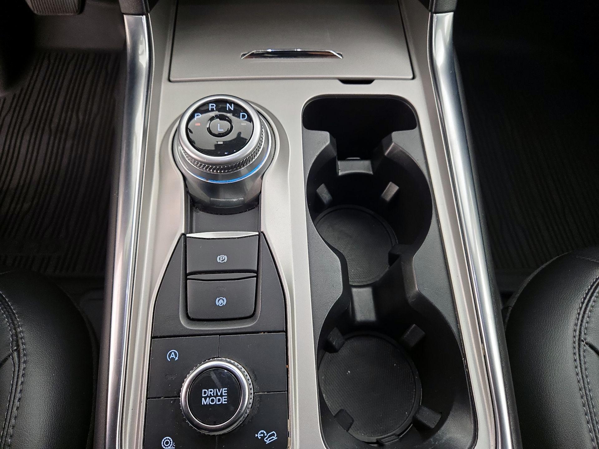Thumbnail: 2023 Ford Explorer - 17