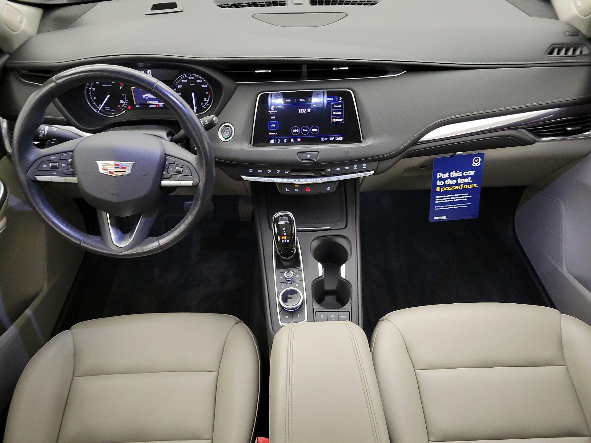 Thumbnail: 2021 Cadillac XT4 - 9