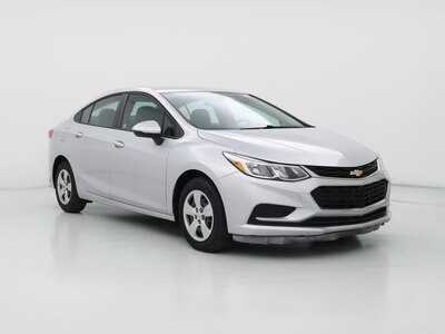 Silver 2017 Chevrolet Cruze LS
