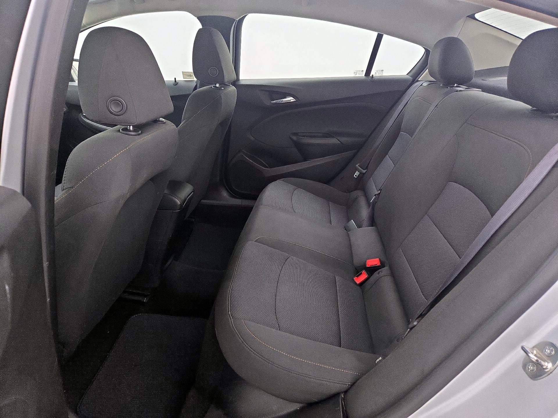 Thumbnail: 2017 Chevrolet Cruze - 19