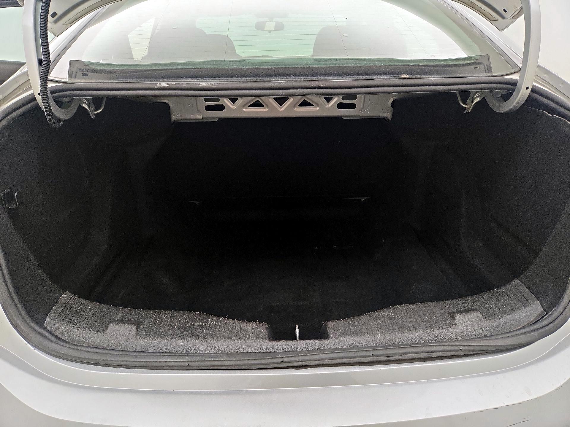 Thumbnail: 2017 Chevrolet Cruze - 20