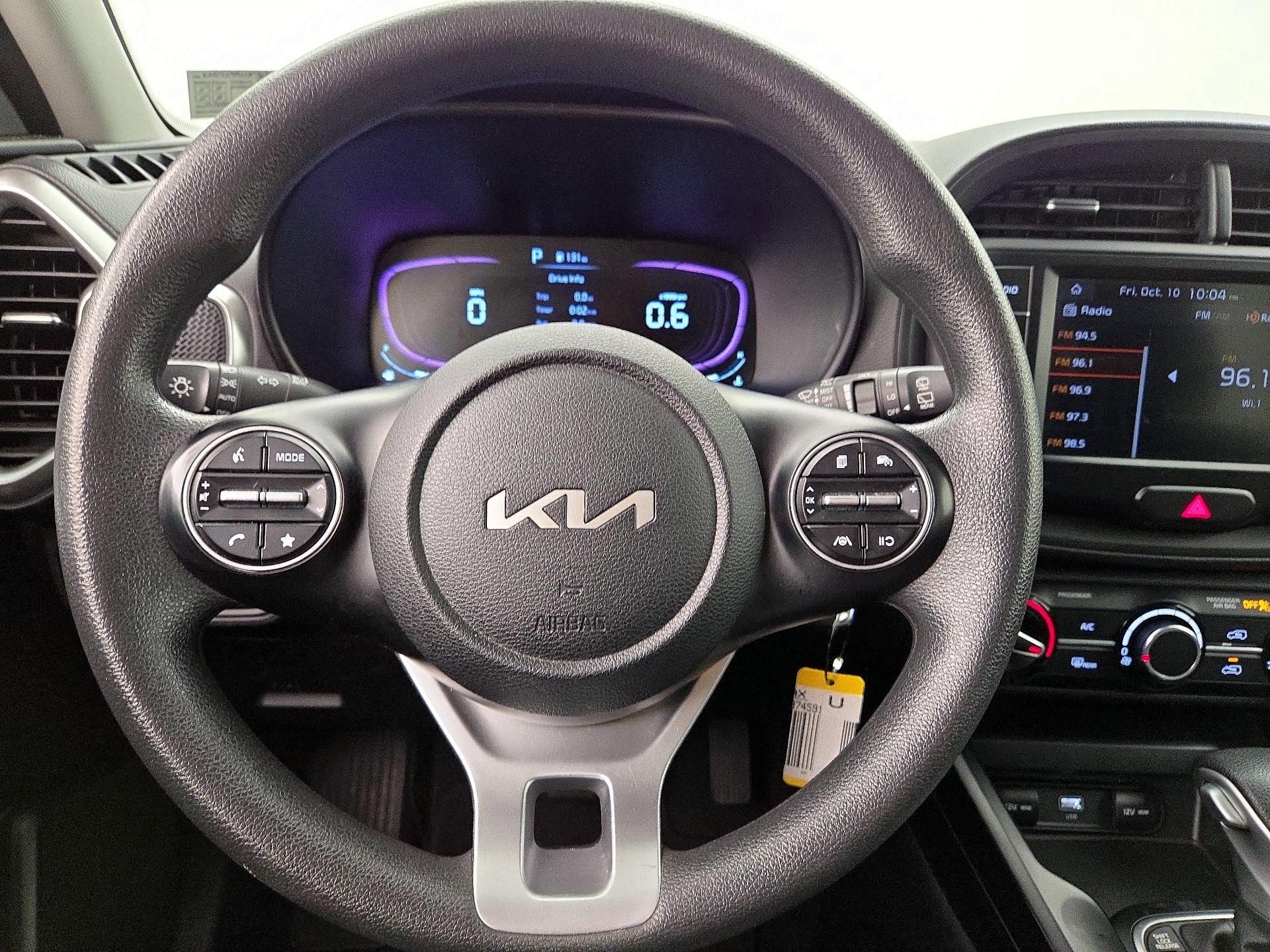 Thumbnail: 2023 Kia Soul - 10