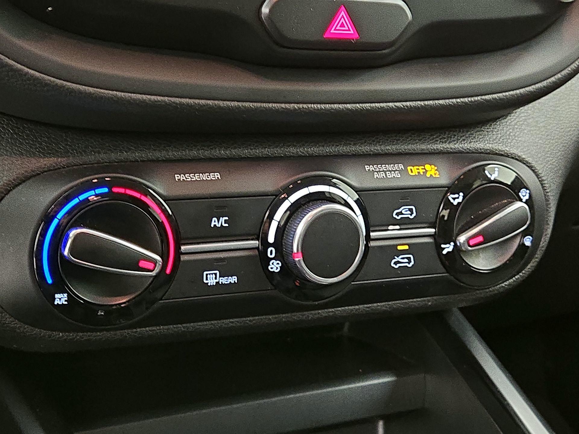 Thumbnail: 2023 Kia Soul - 15