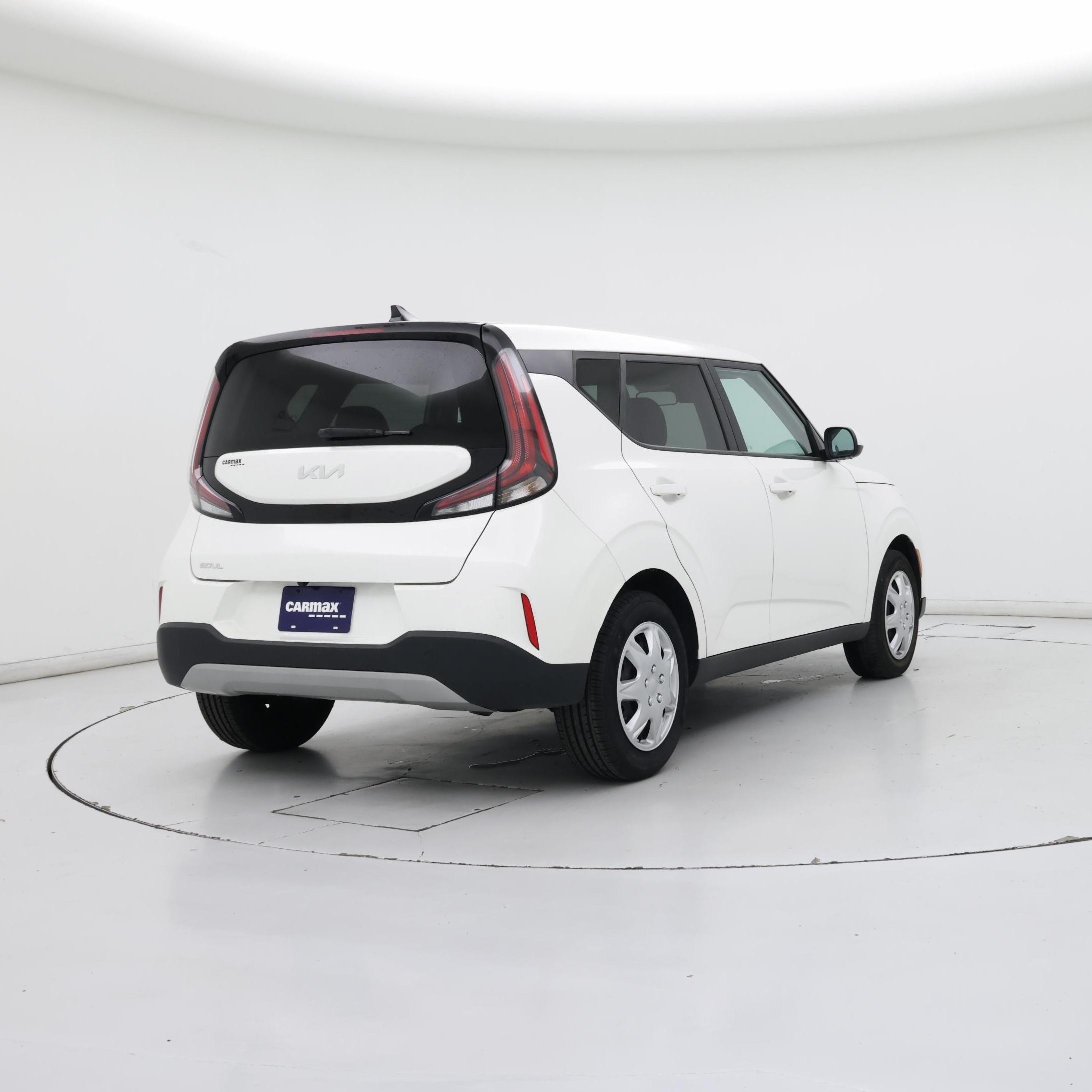 Thumbnail: 2023 Kia Soul - 8
