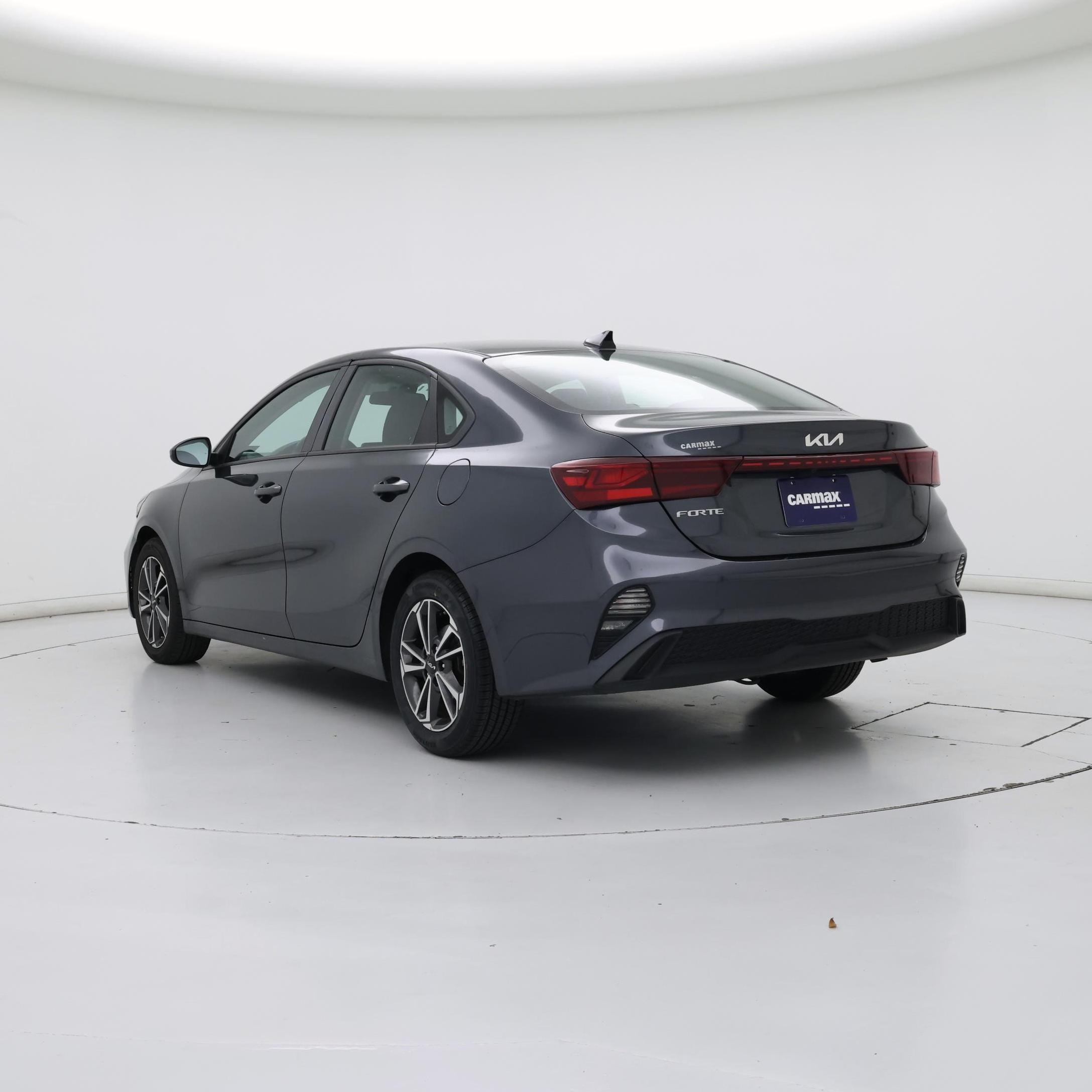 Thumbnail: 2023 Kia Forte - 2