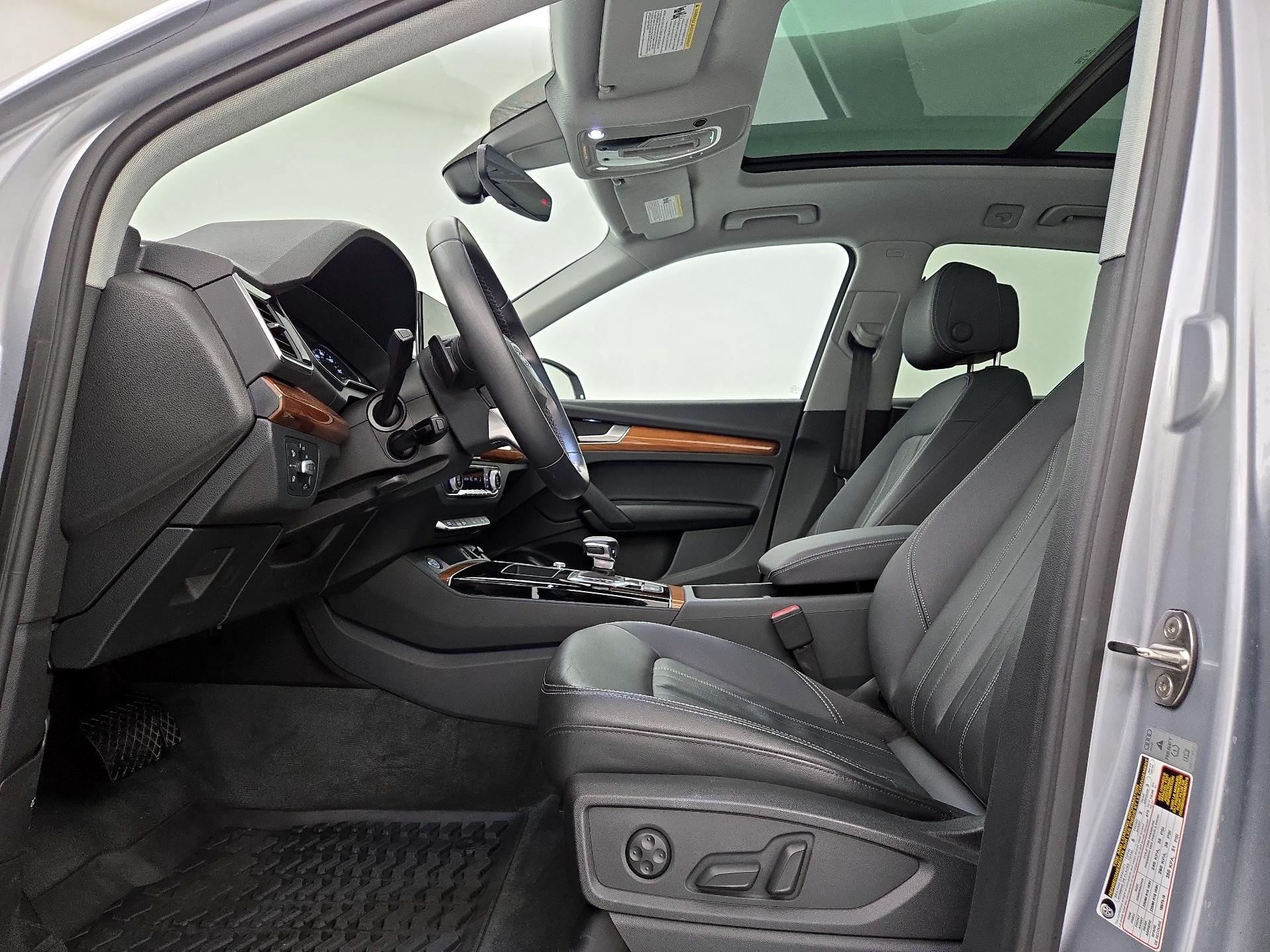 Thumbnail: 2023 Audi Q5 - 11