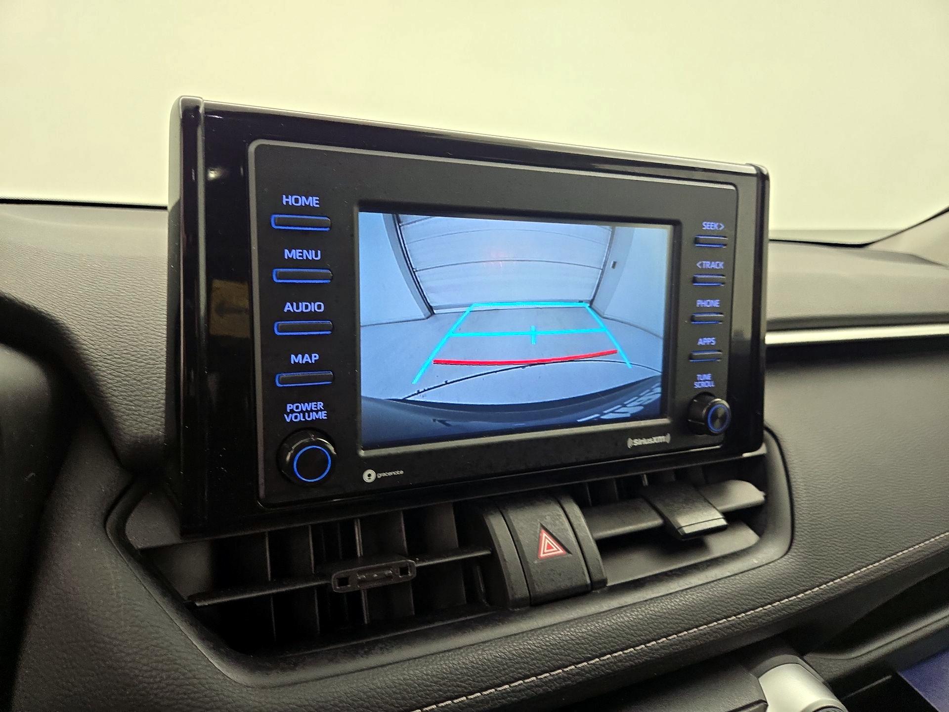 Thumbnail: 2022 Toyota RAV4 - 13