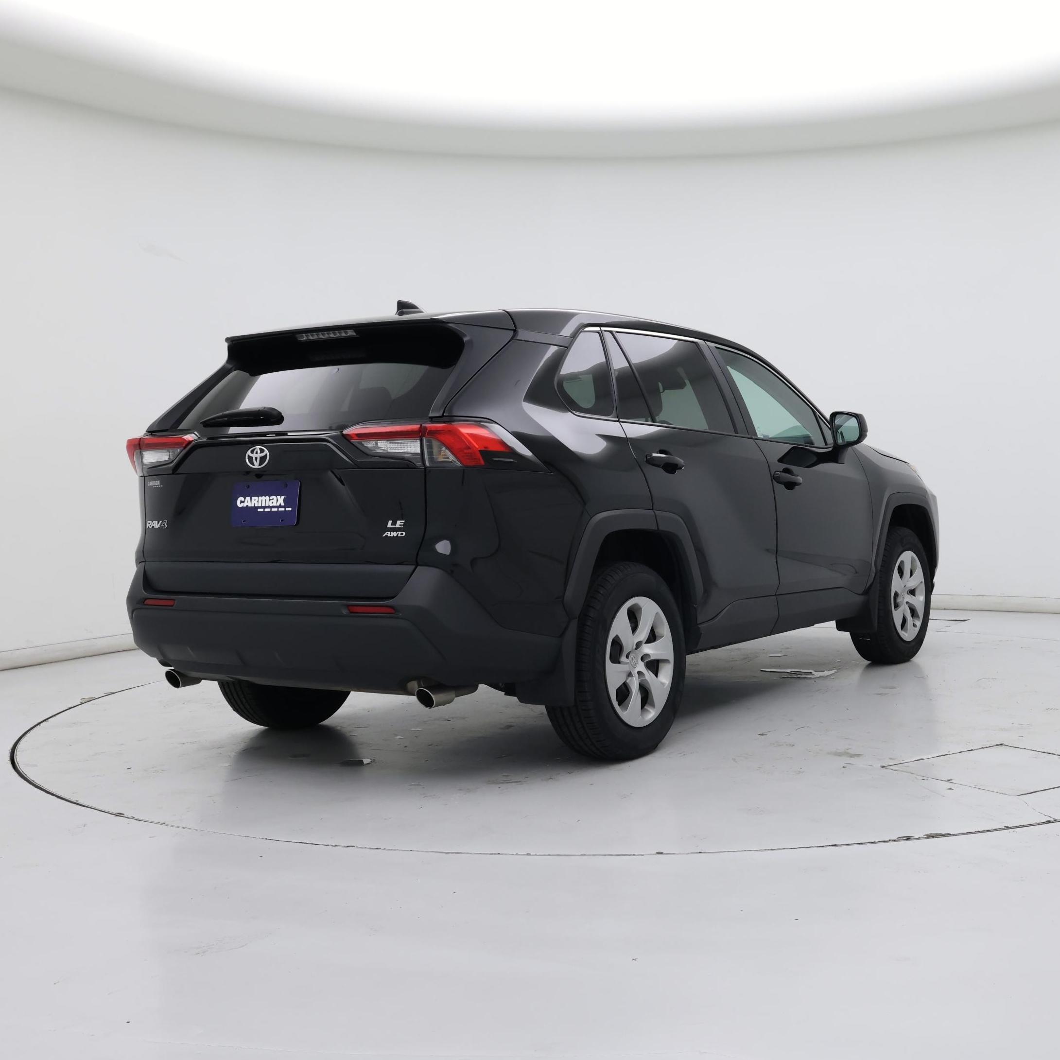 Thumbnail: 2022 Toyota RAV4 - 8