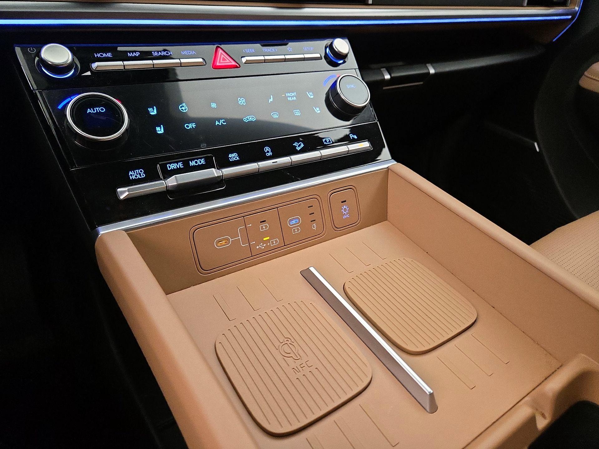 Thumbnail: 2024 Hyundai Santa Fe - 19