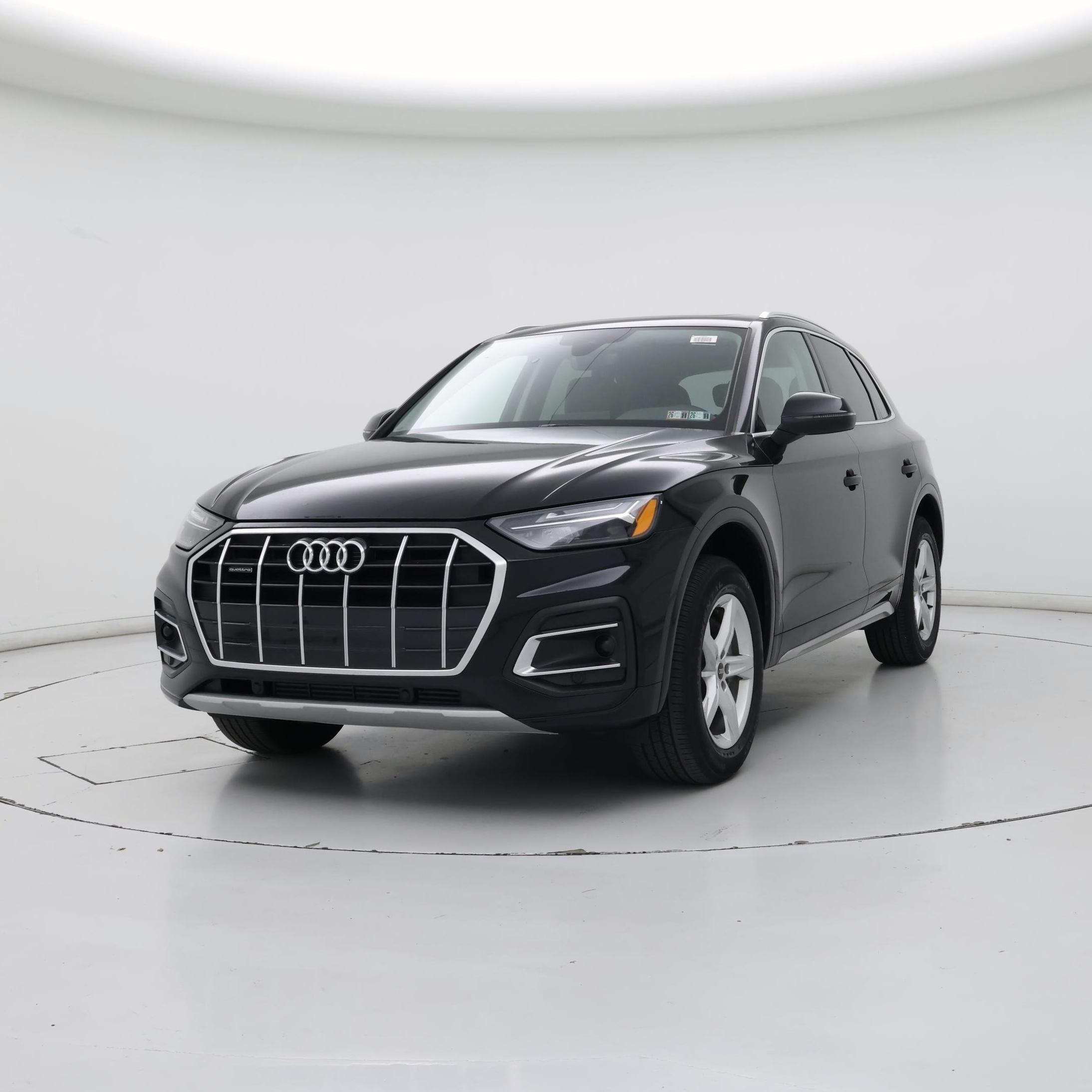 Thumbnail: 2023 Audi Q5 - 4