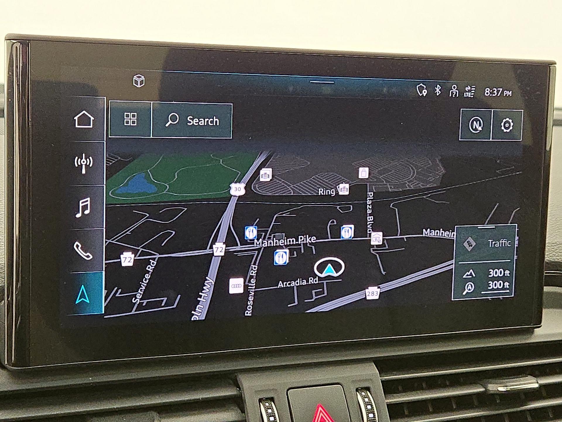 Thumbnail: 2022 Audi Q5 - 13