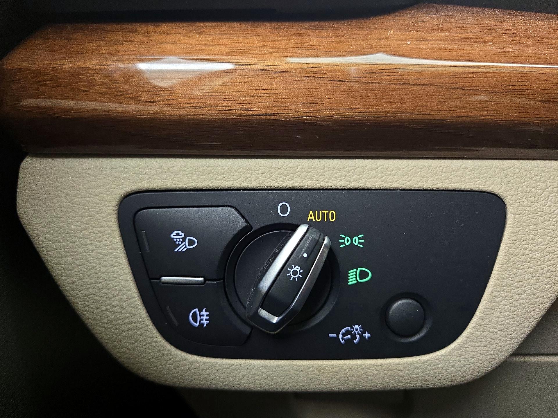 Thumbnail: 2023 Audi Q5 - 13