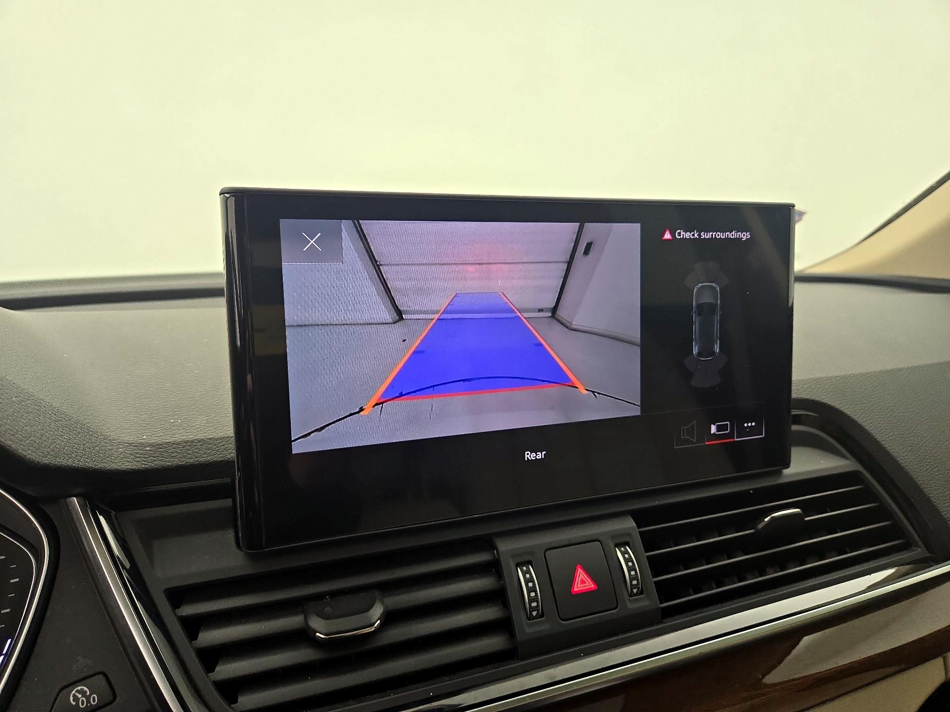 Thumbnail: 2023 Audi Q5 - 14